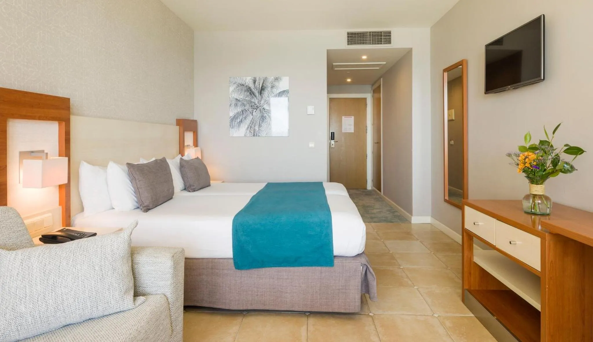 Bedroom, Bed in Ilunion Fuengirola