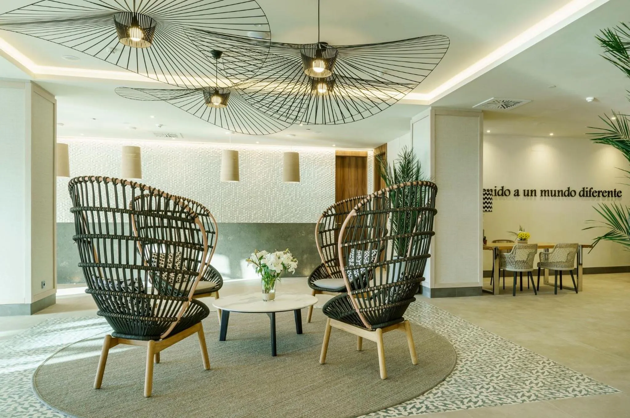 Lobby or reception in Ilunion Fuengirola