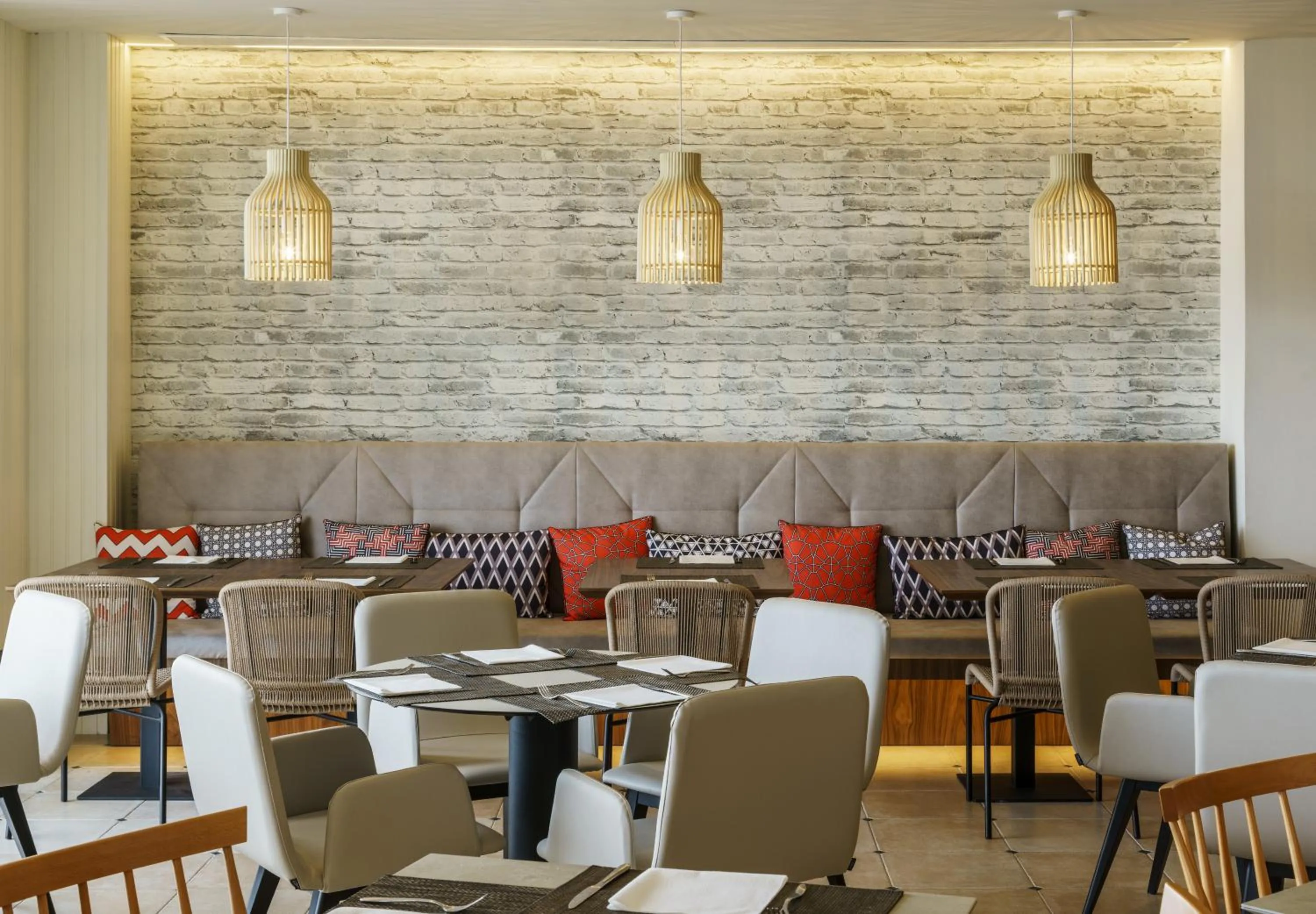 Restaurant/places to eat in Ilunion Fuengirola