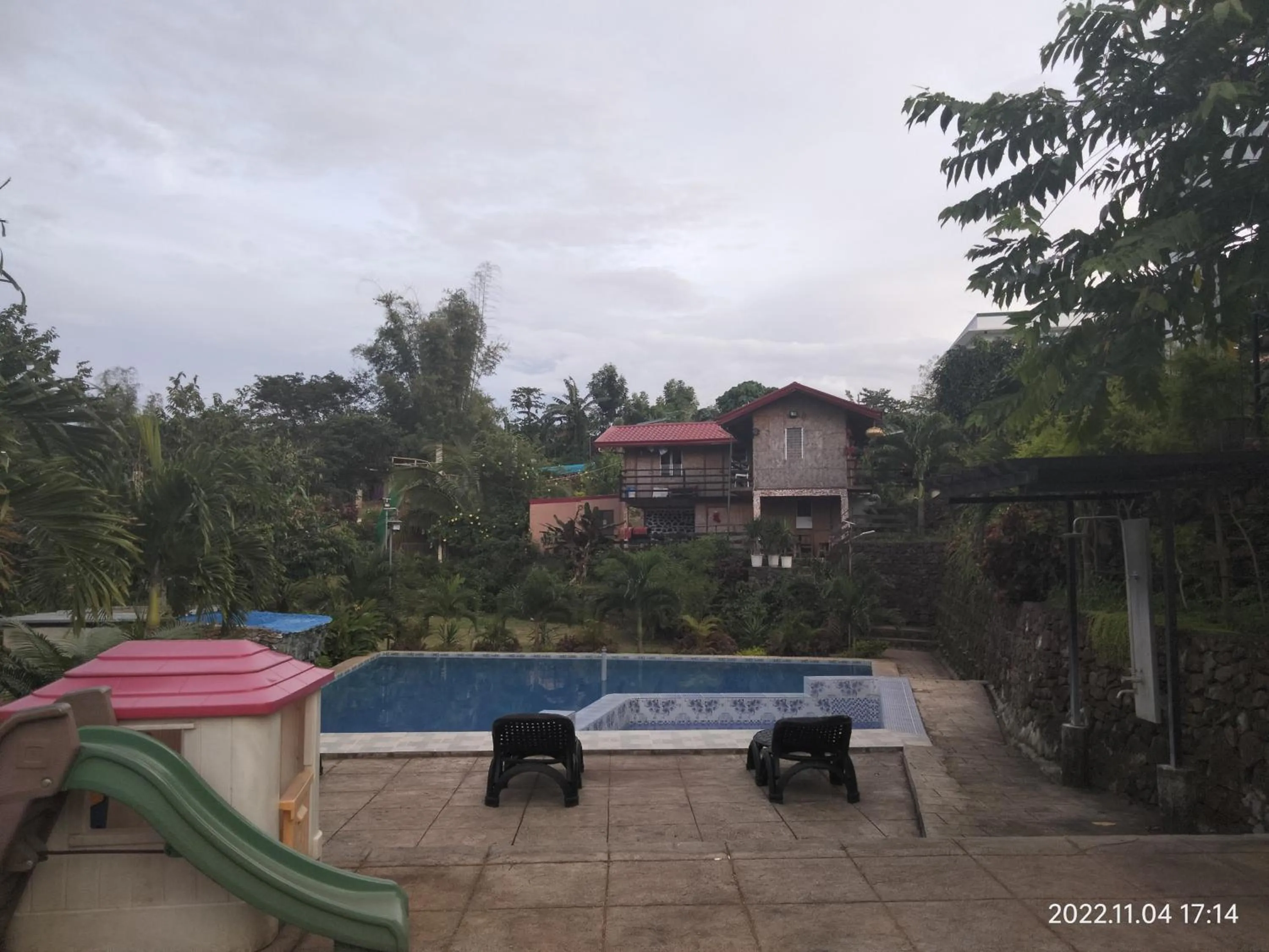 Casa de Robles Tanay Rizal