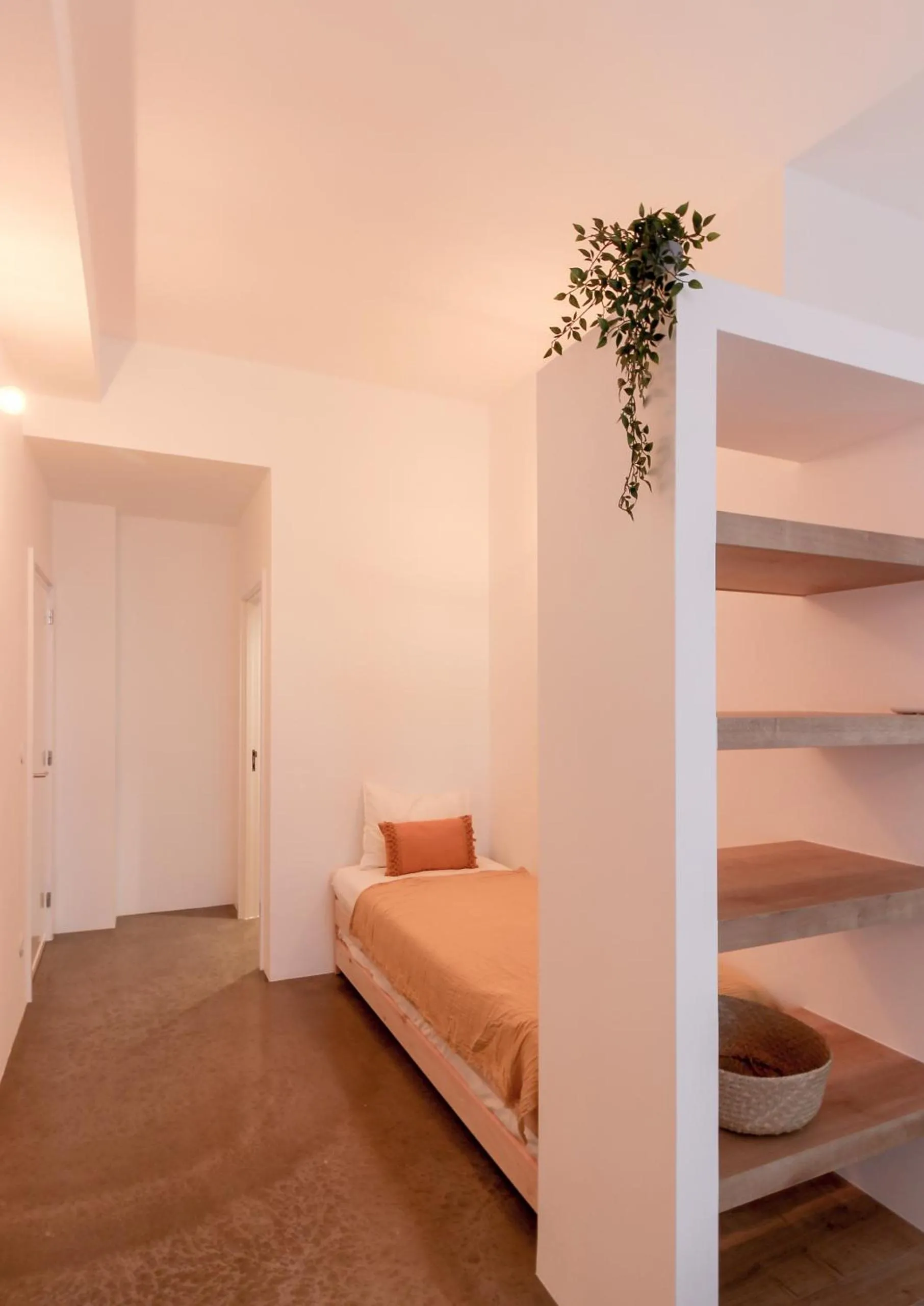 Bed in Atelier 321- Porto- Praia- Rio- Terraço
