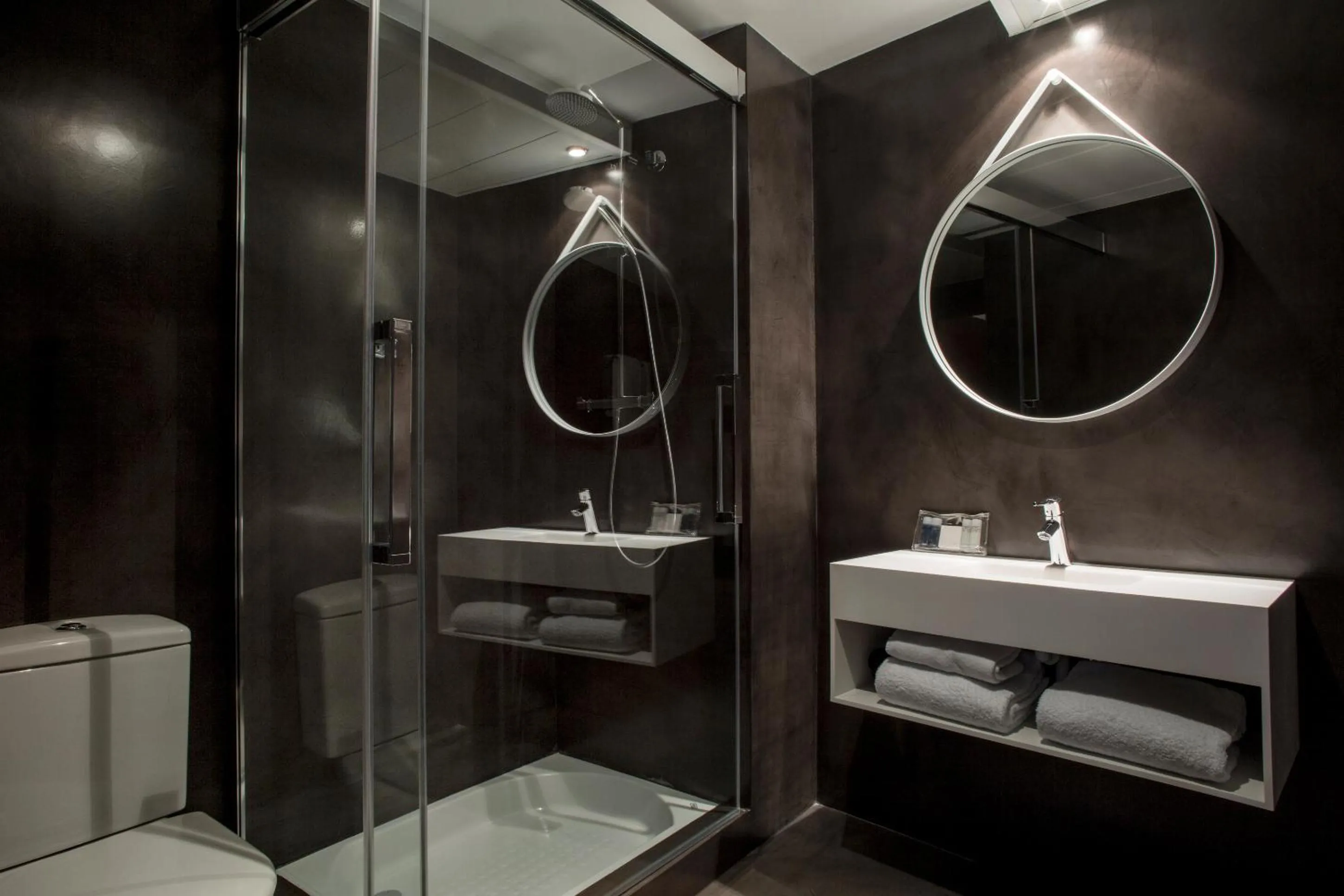 Bathroom in Aparthotel Allada 3*