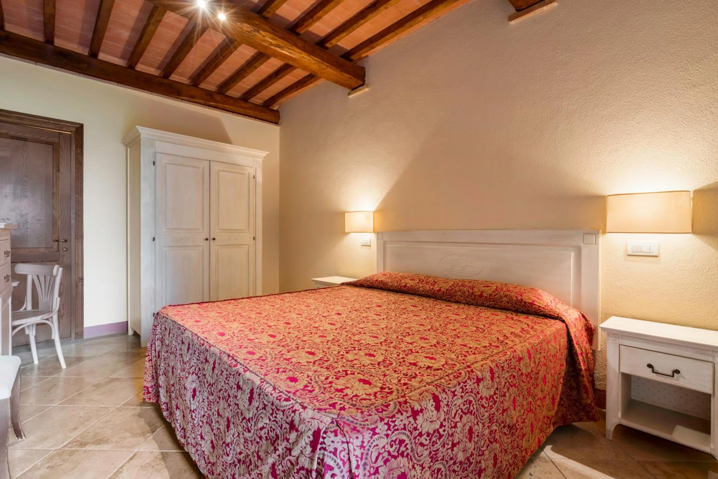 Bed in Santo Pietro Resort