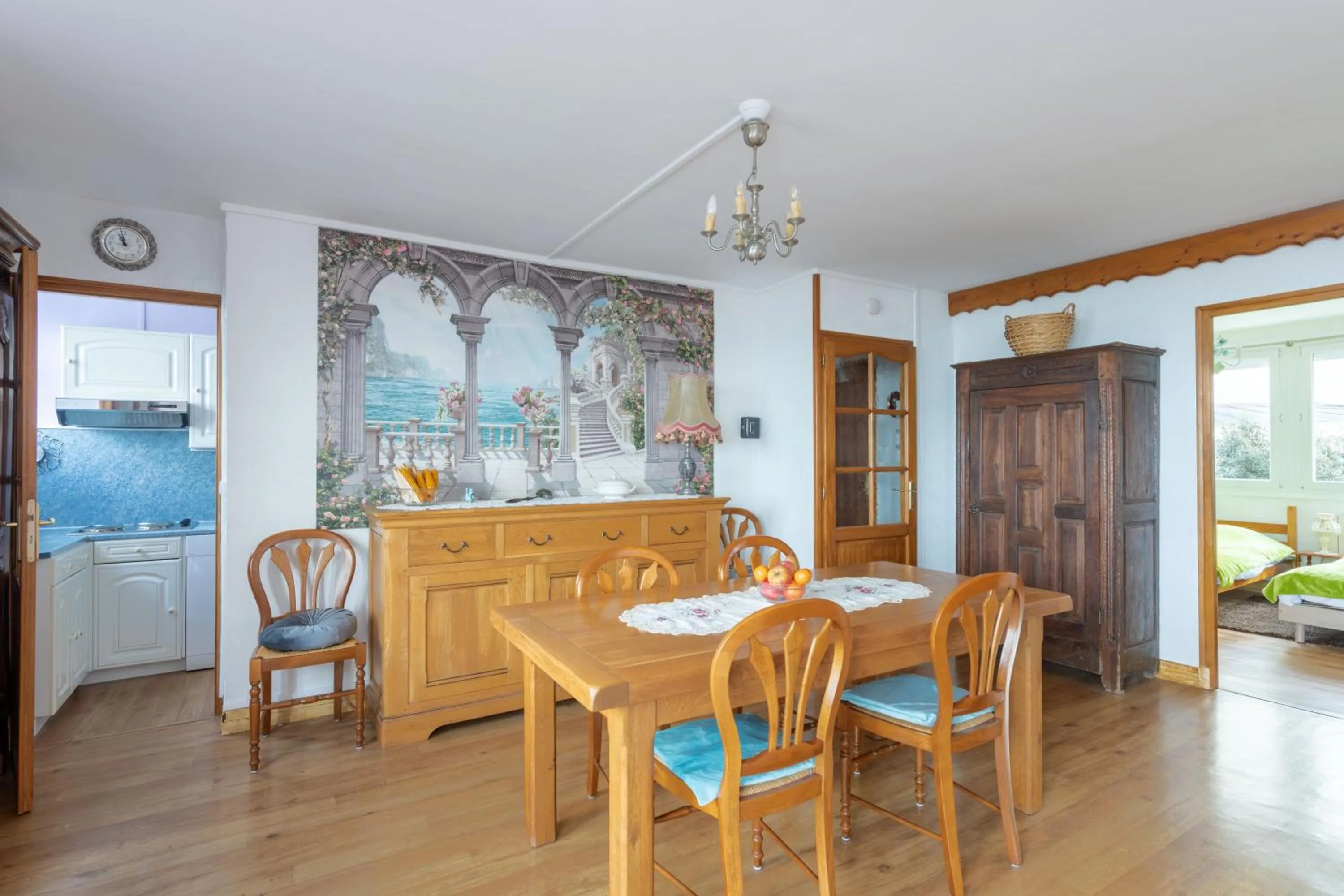 Dining area in Le Petit Pélican