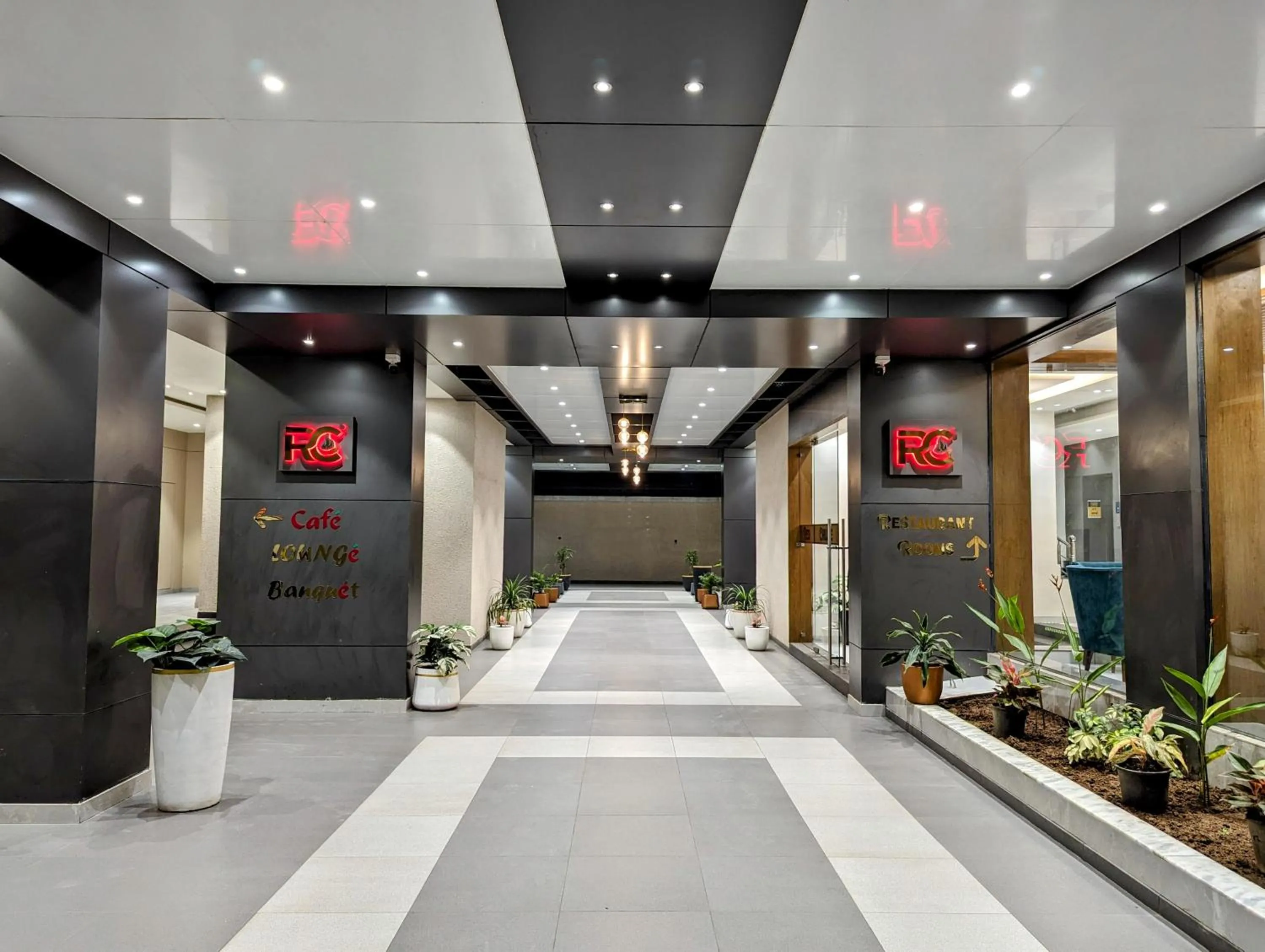 Property building in Hotel Red Chillee Restro