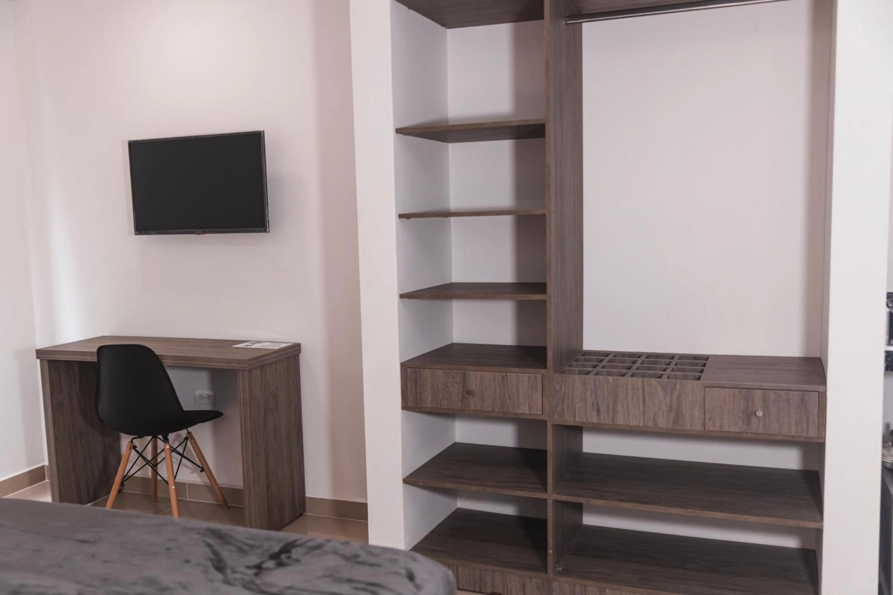 TV and multimedia in Hotel Boutique Business Center