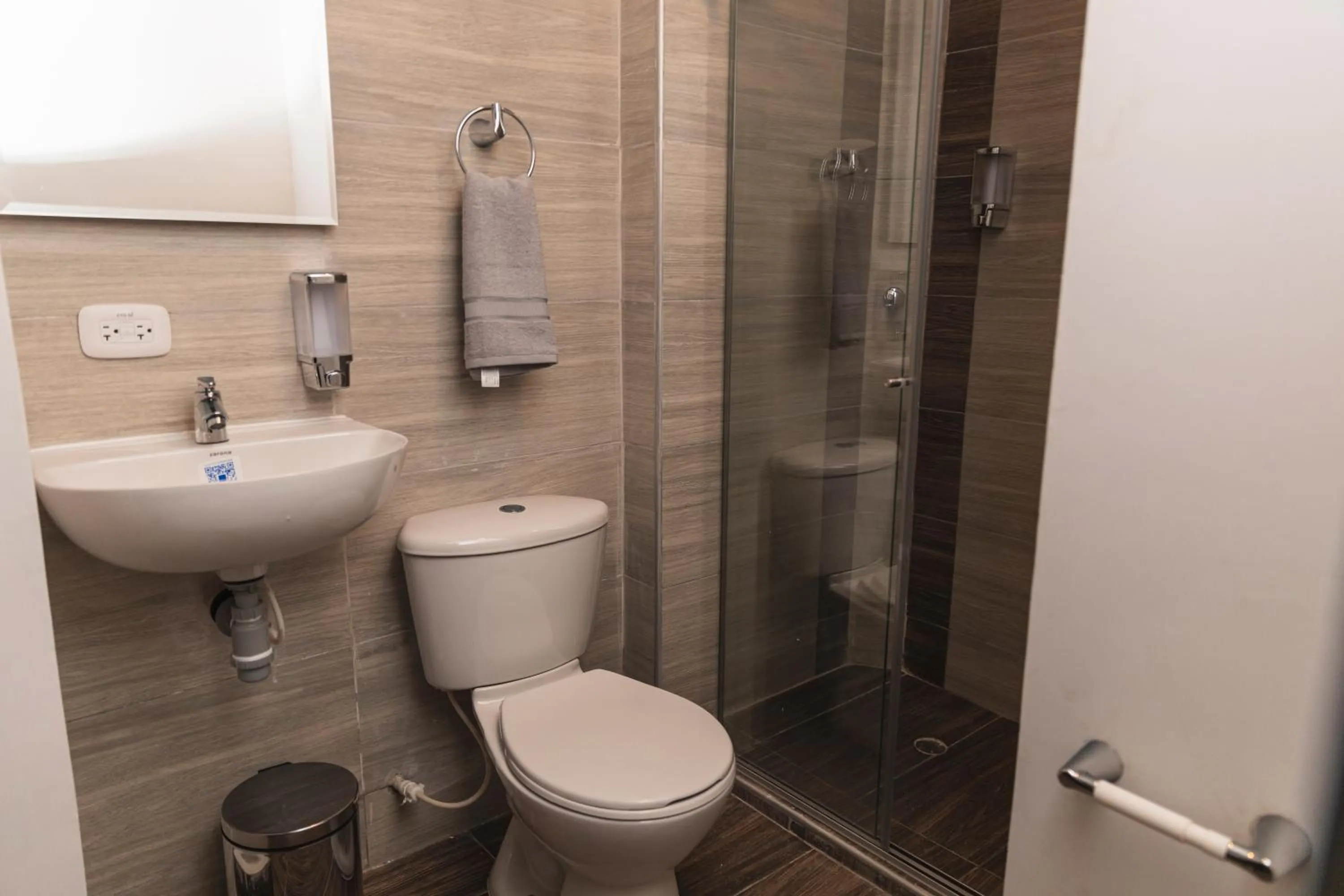 Shower in Hotel Boutique Business Center