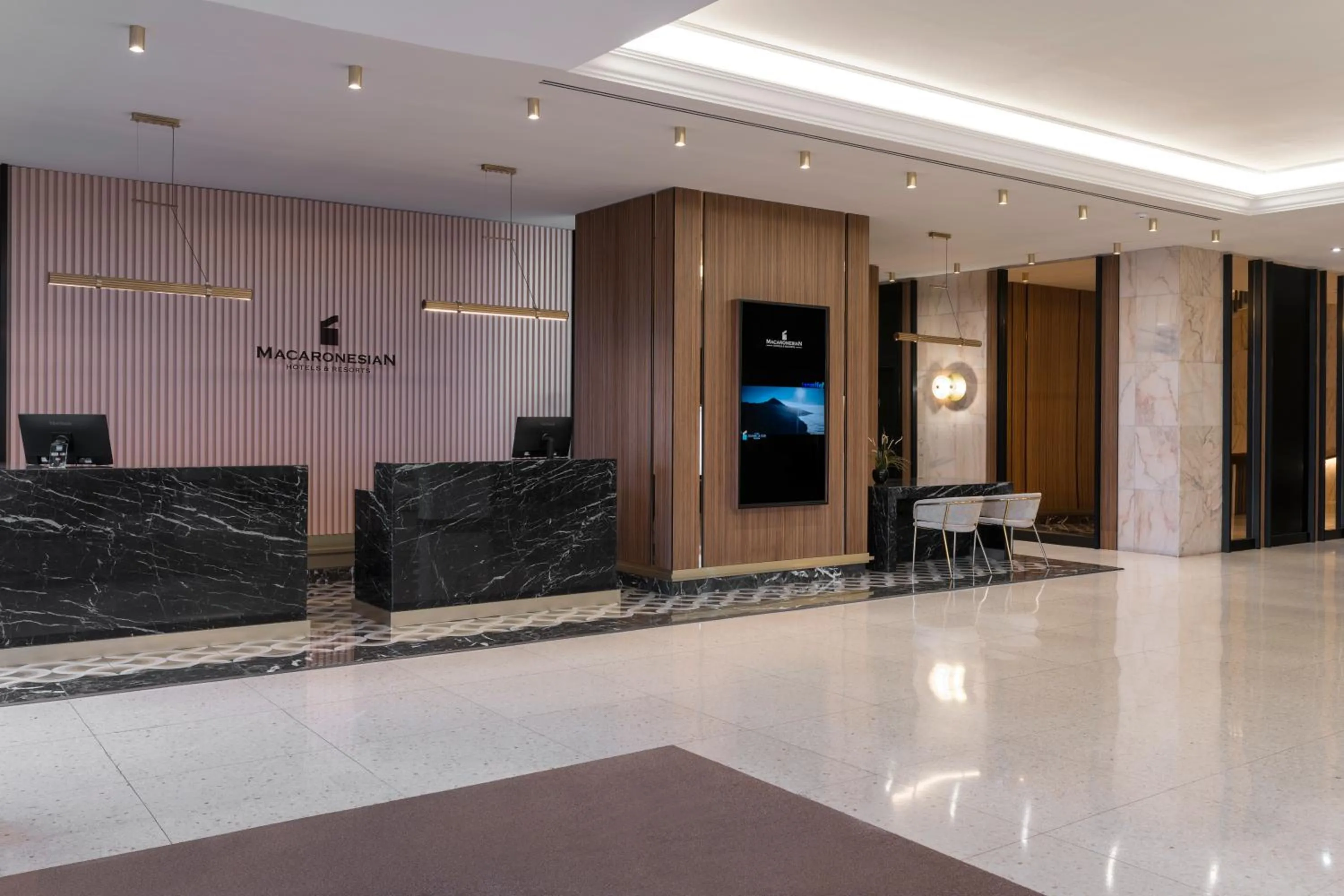 Lobby or reception in Hotel Atlantic El Tope