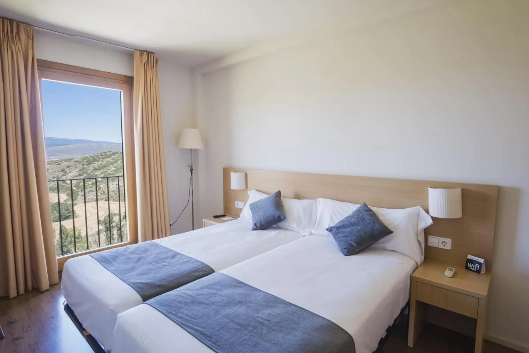 Bedroom, Bed in Hotel Alda Triskel