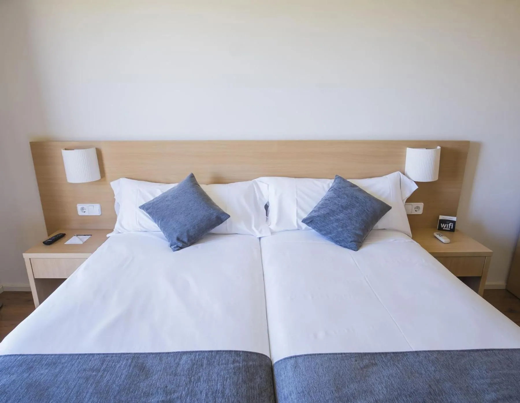 Bedroom, Bed in Hotel Alda Triskel