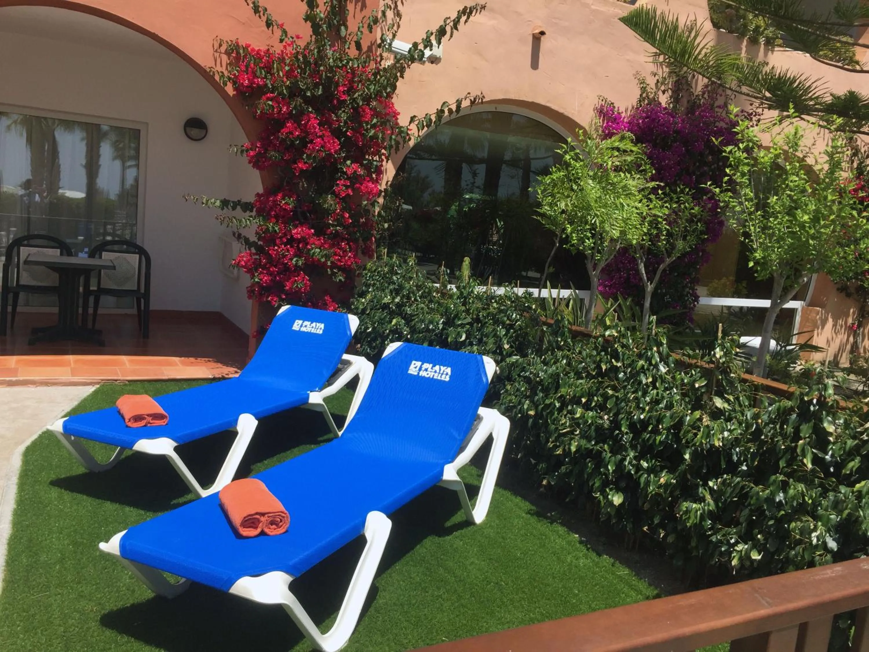 Decorative detail in Playacálida