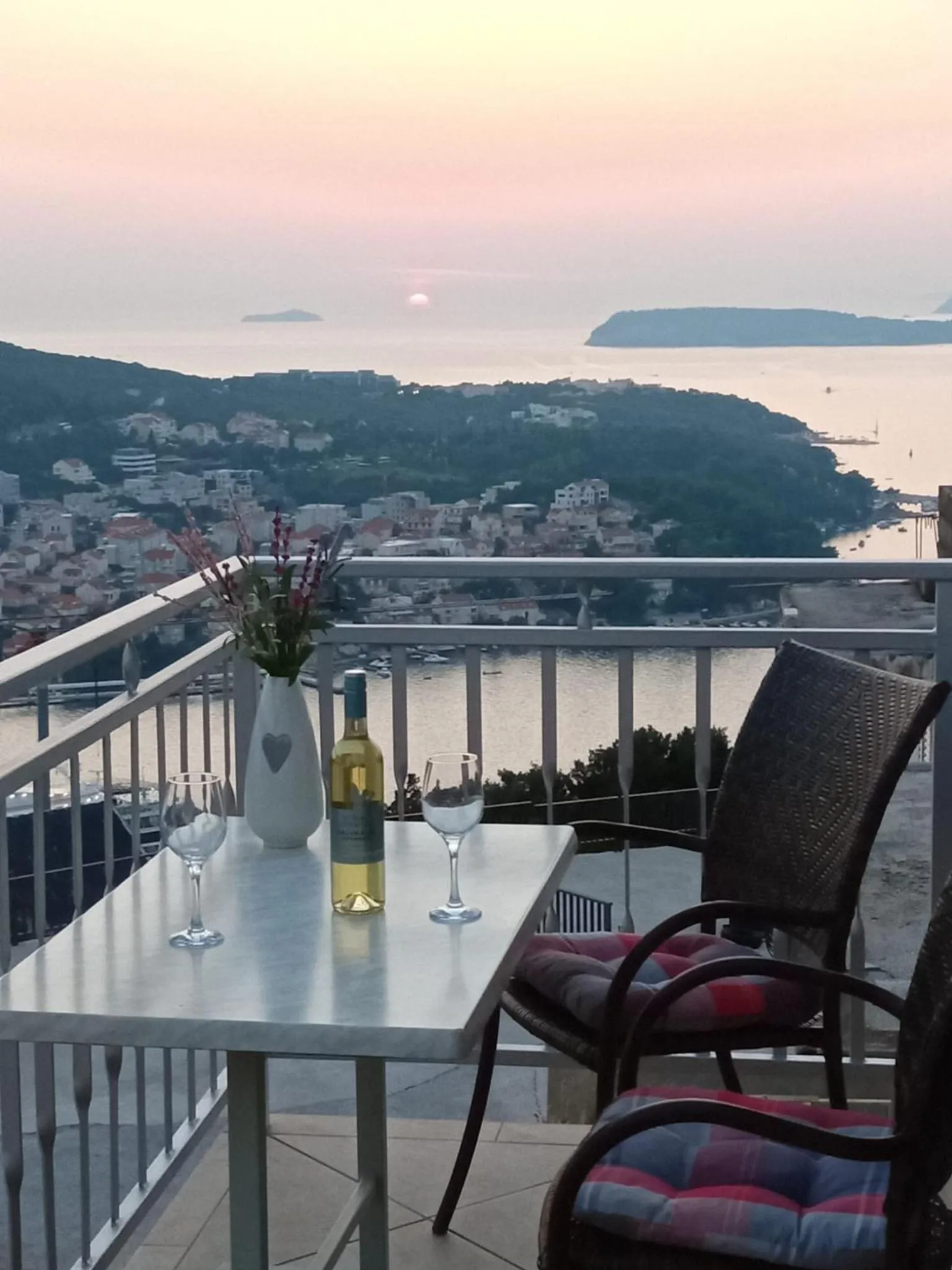 Balcony/Terrace in Sea View Apartment Nuncijata