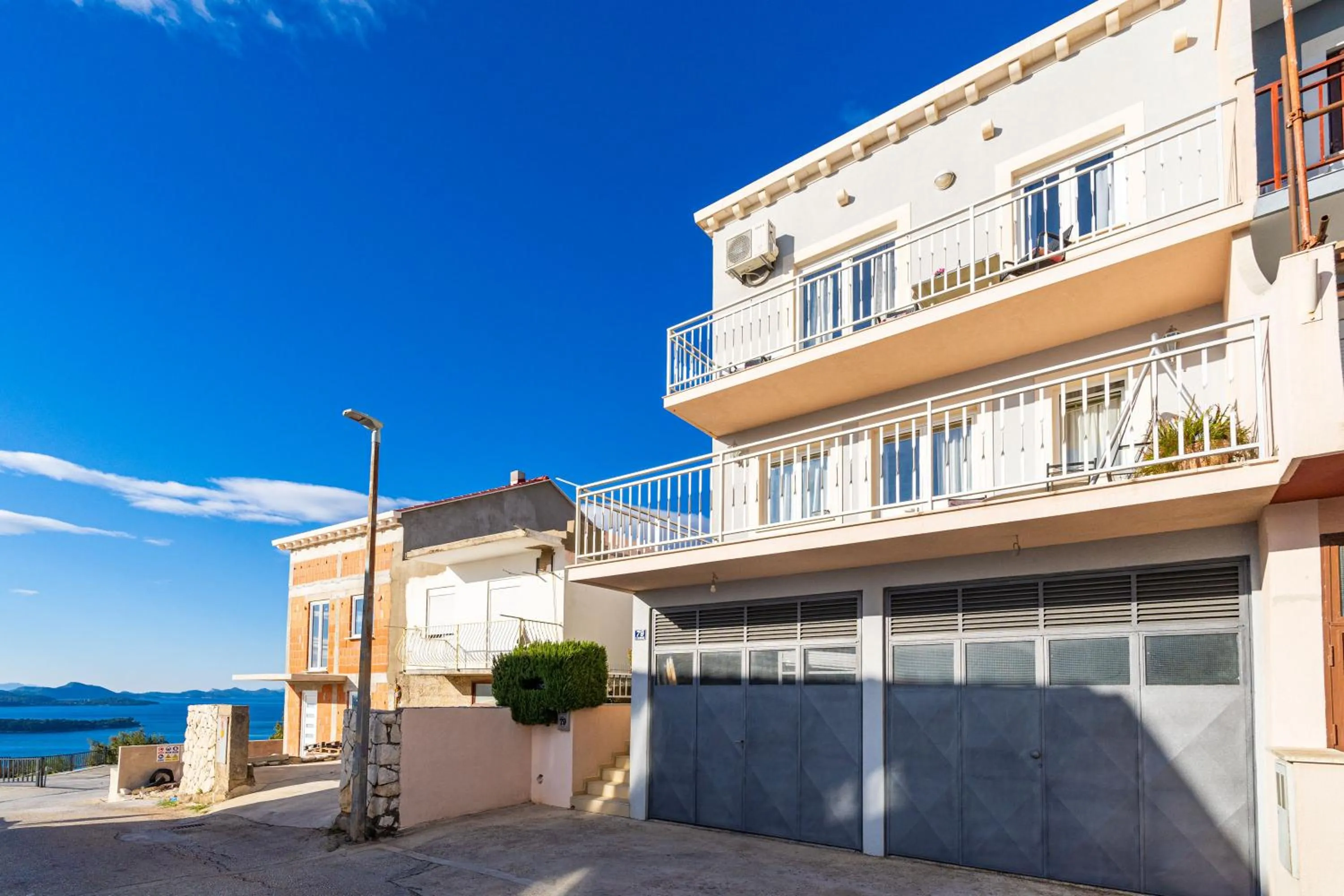 Property building in Sea View Apartment Nuncijata