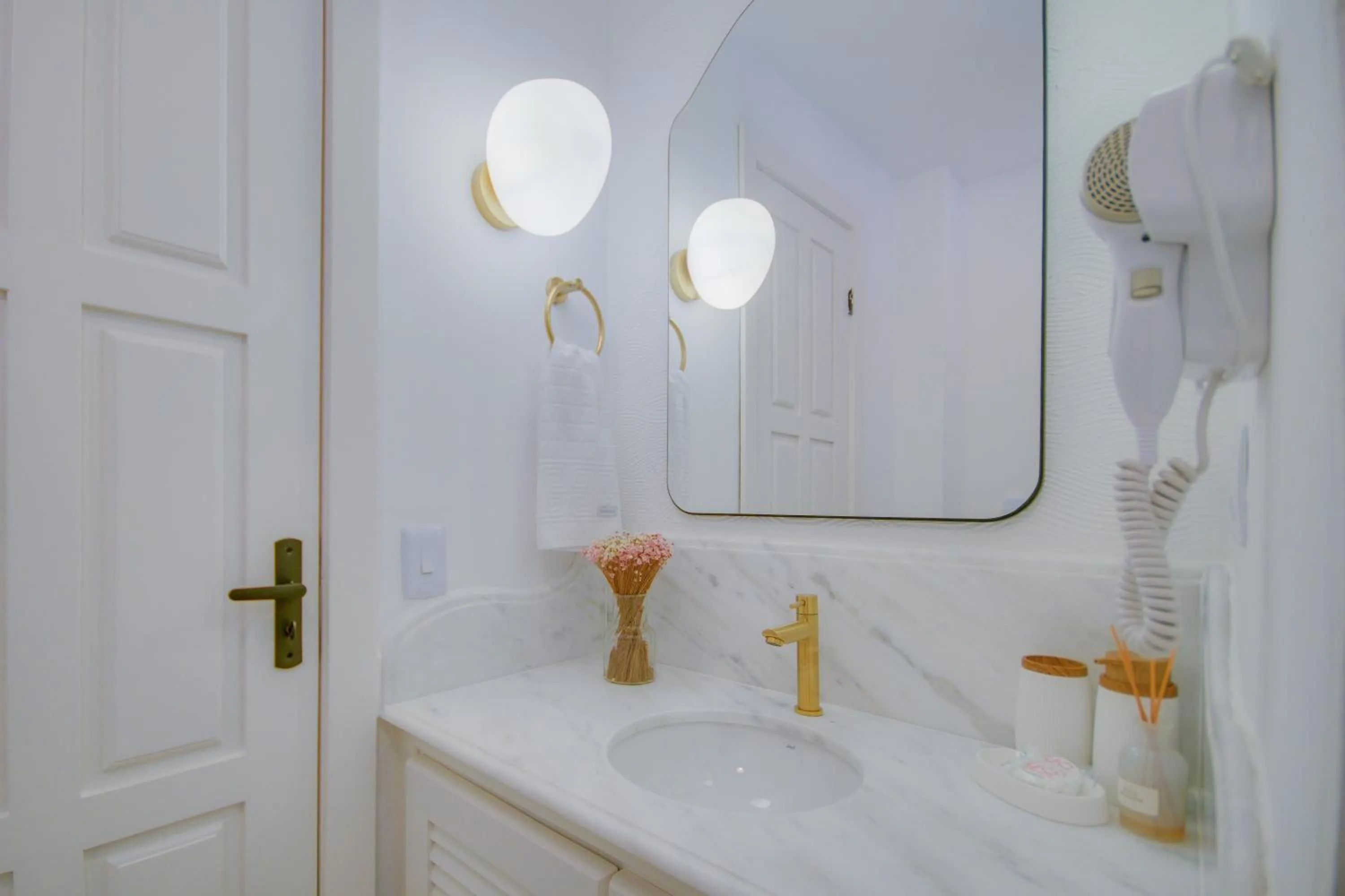 Bathroom in Elsi Pousada