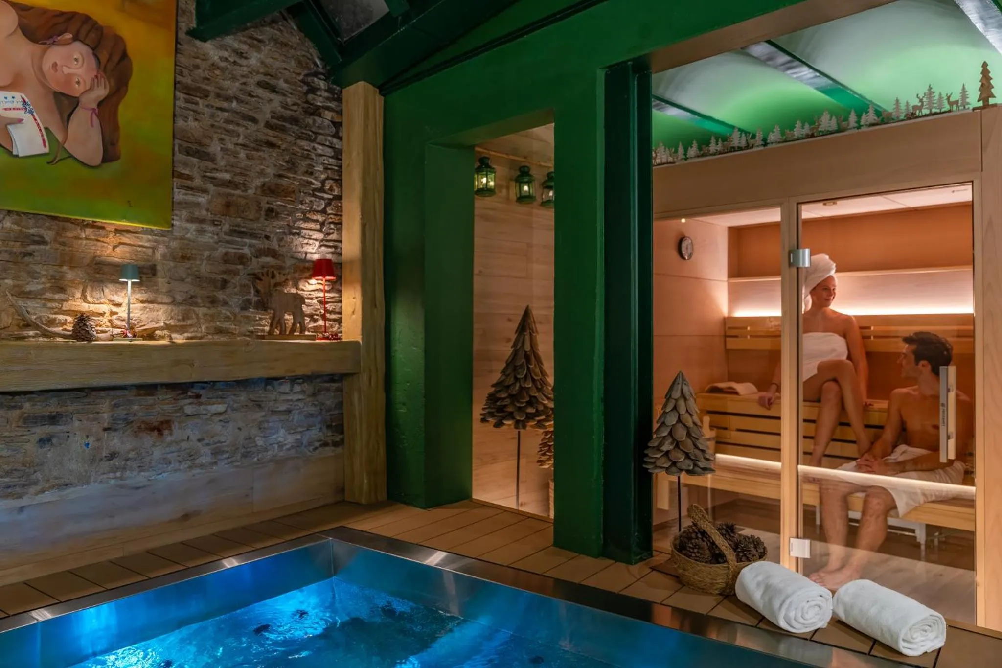 Hot Tub in Hotel Aran La Abuela