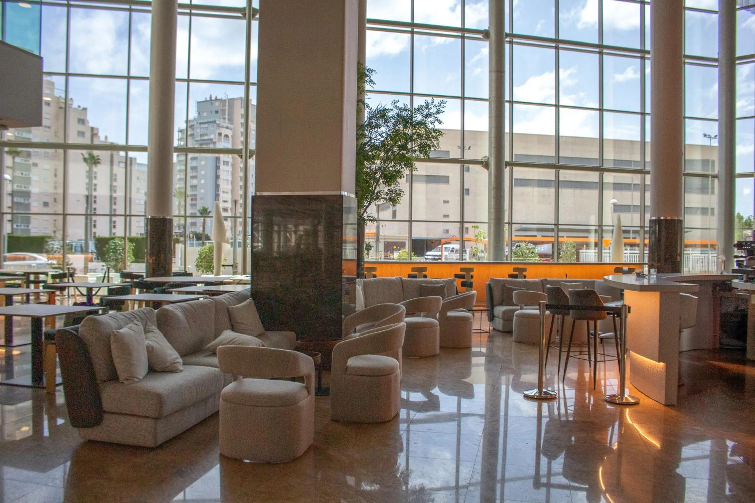 Lobby or reception in AR Diamante Beach & SPA Hotel 4 SUP