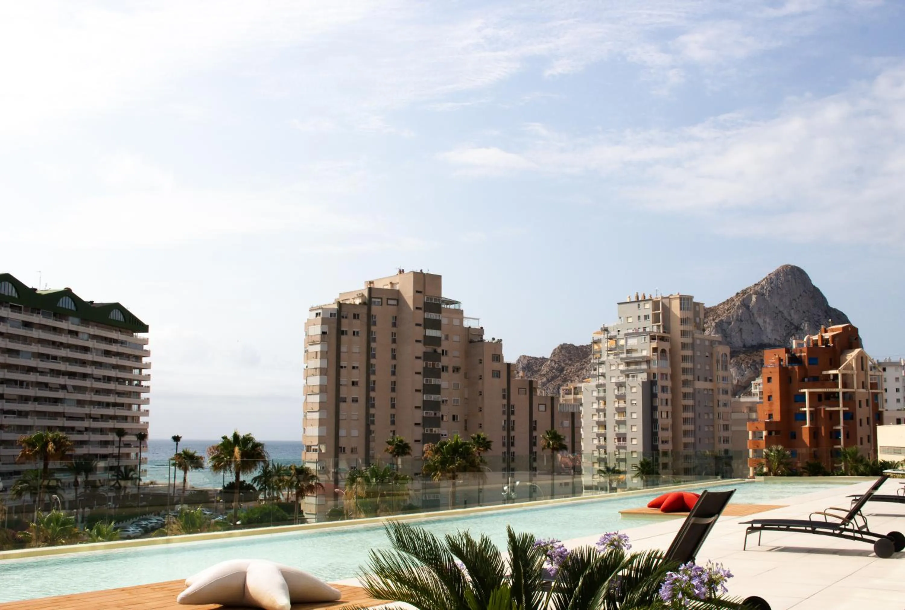 Lounge or bar in AR Diamante Beach & SPA Hotel 4 SUP