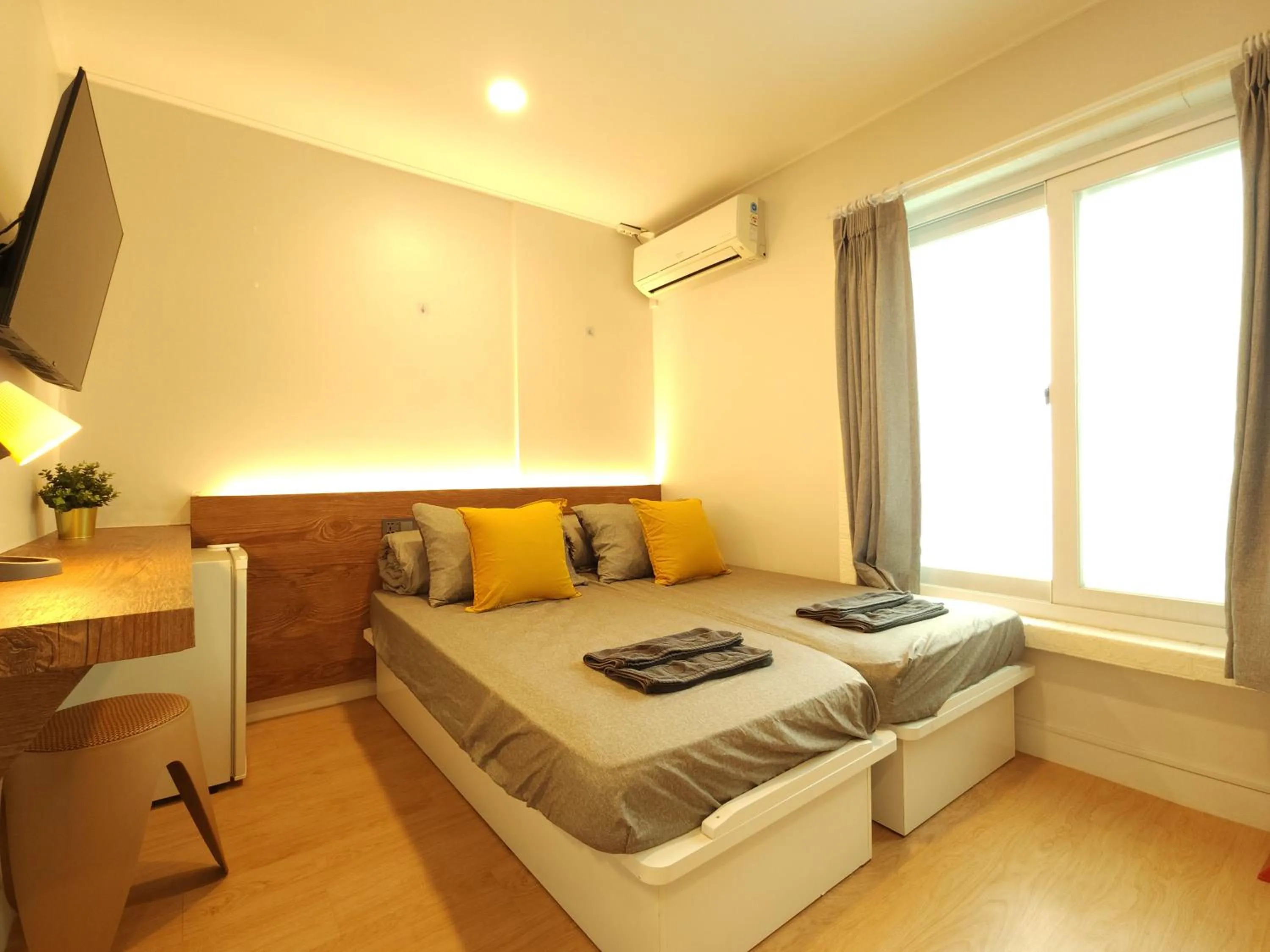 Bed in OYO Myeongdong 5 Lodge