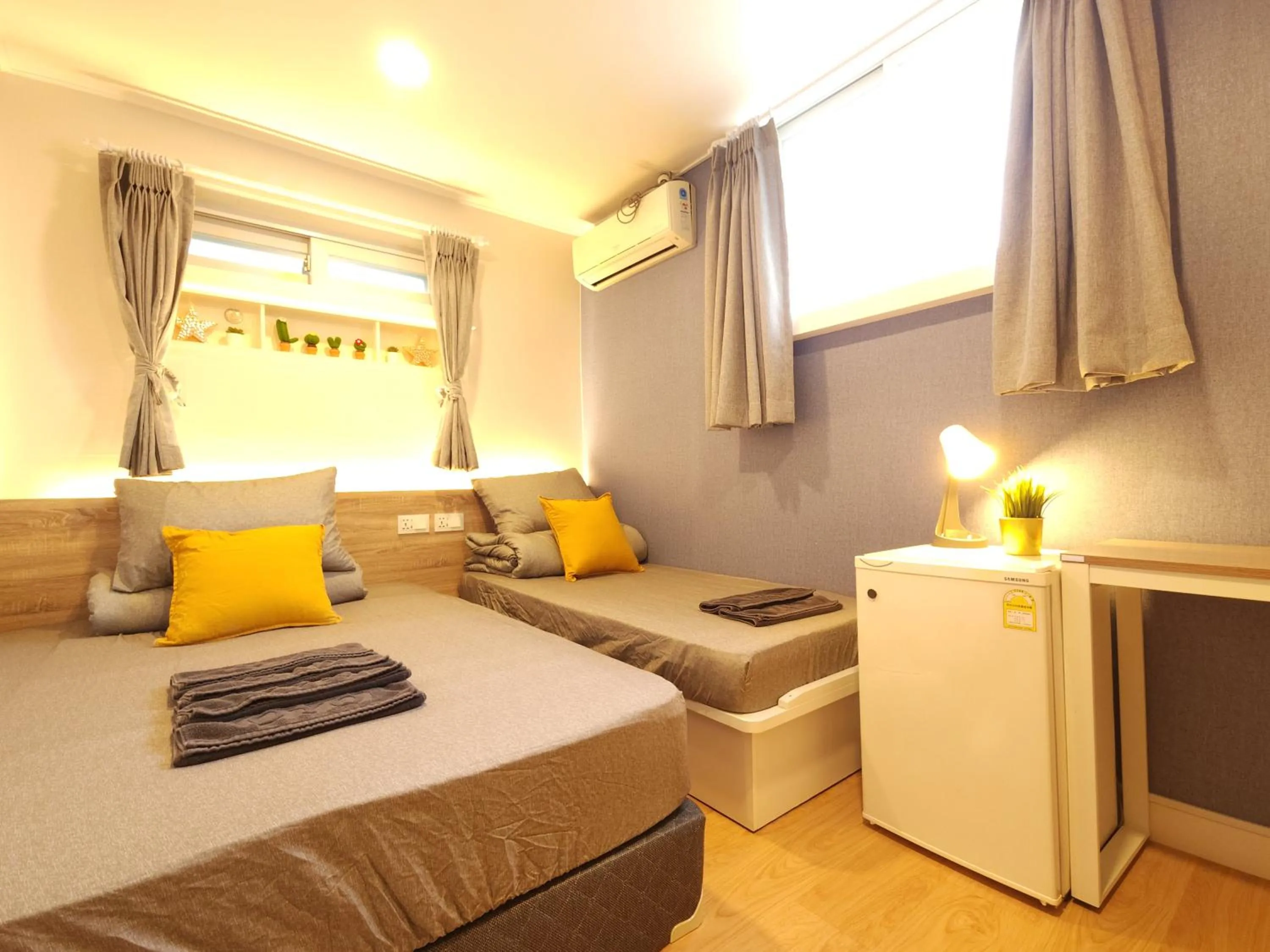 Bed in OYO Myeongdong 5 Lodge