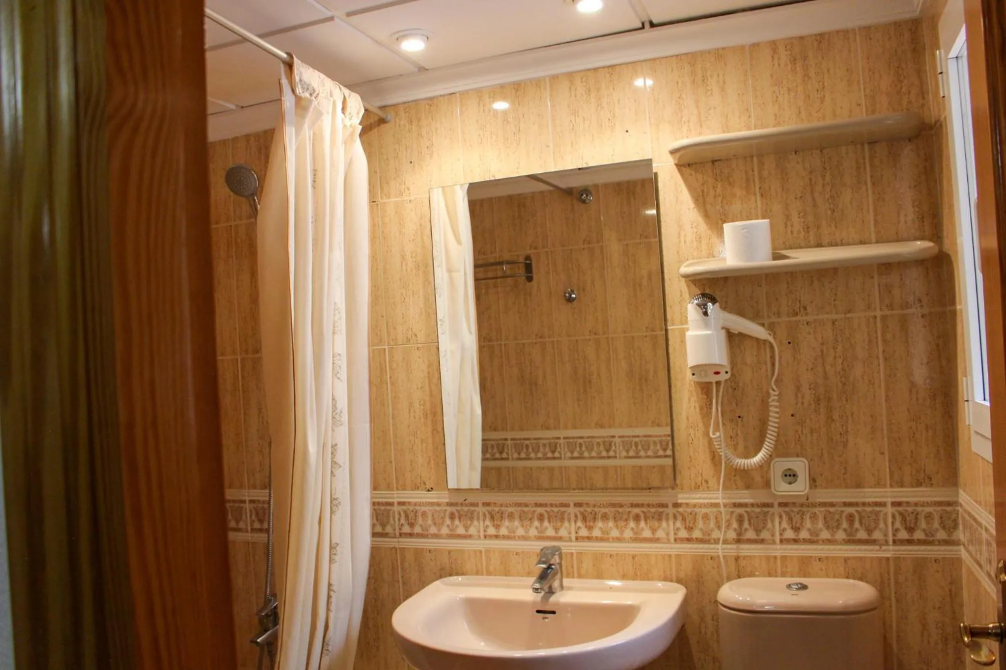 Bathroom in Bungalows Imperial Park Unitursa