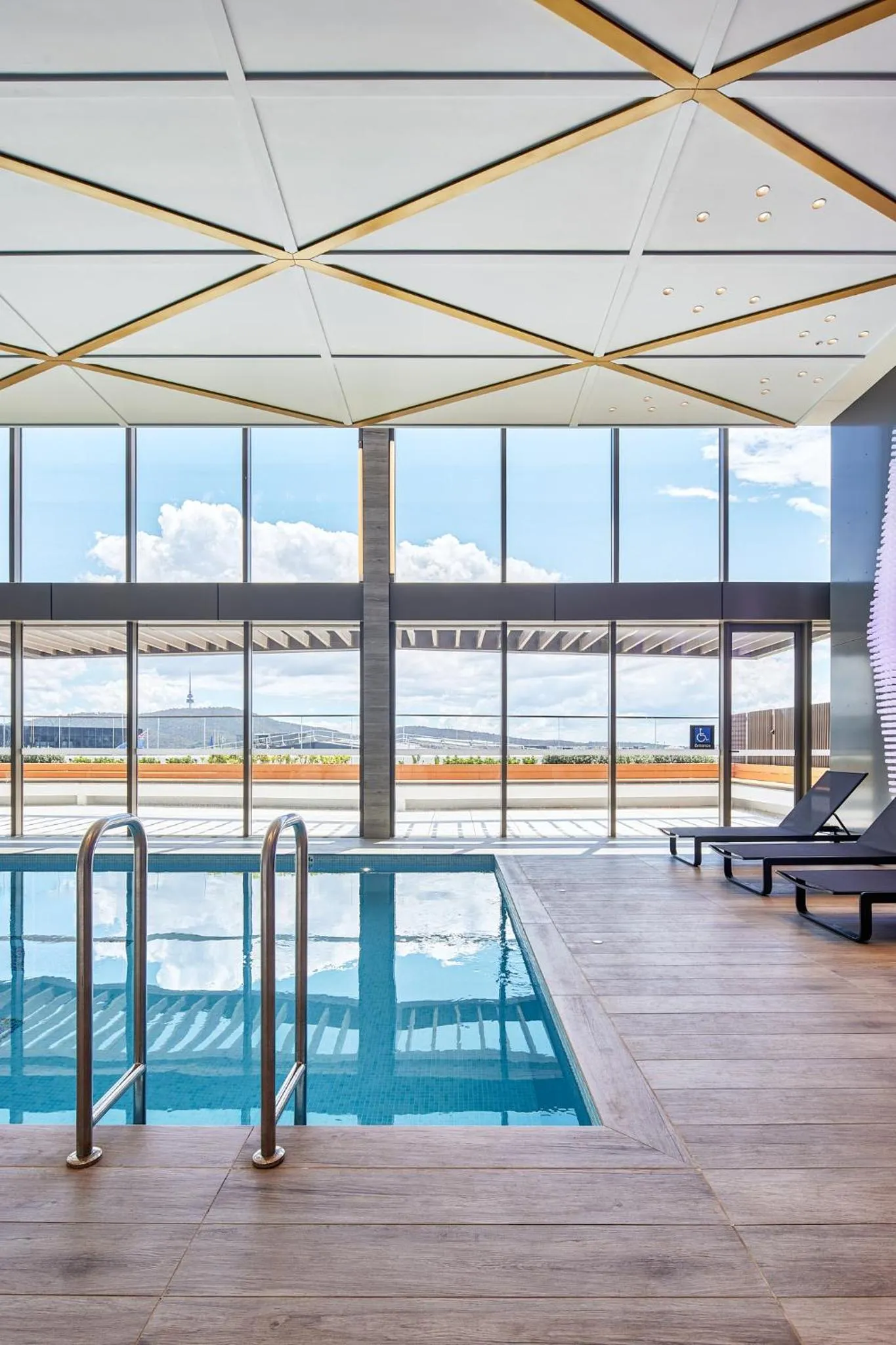 Pool view in Meriton Suites Canberra