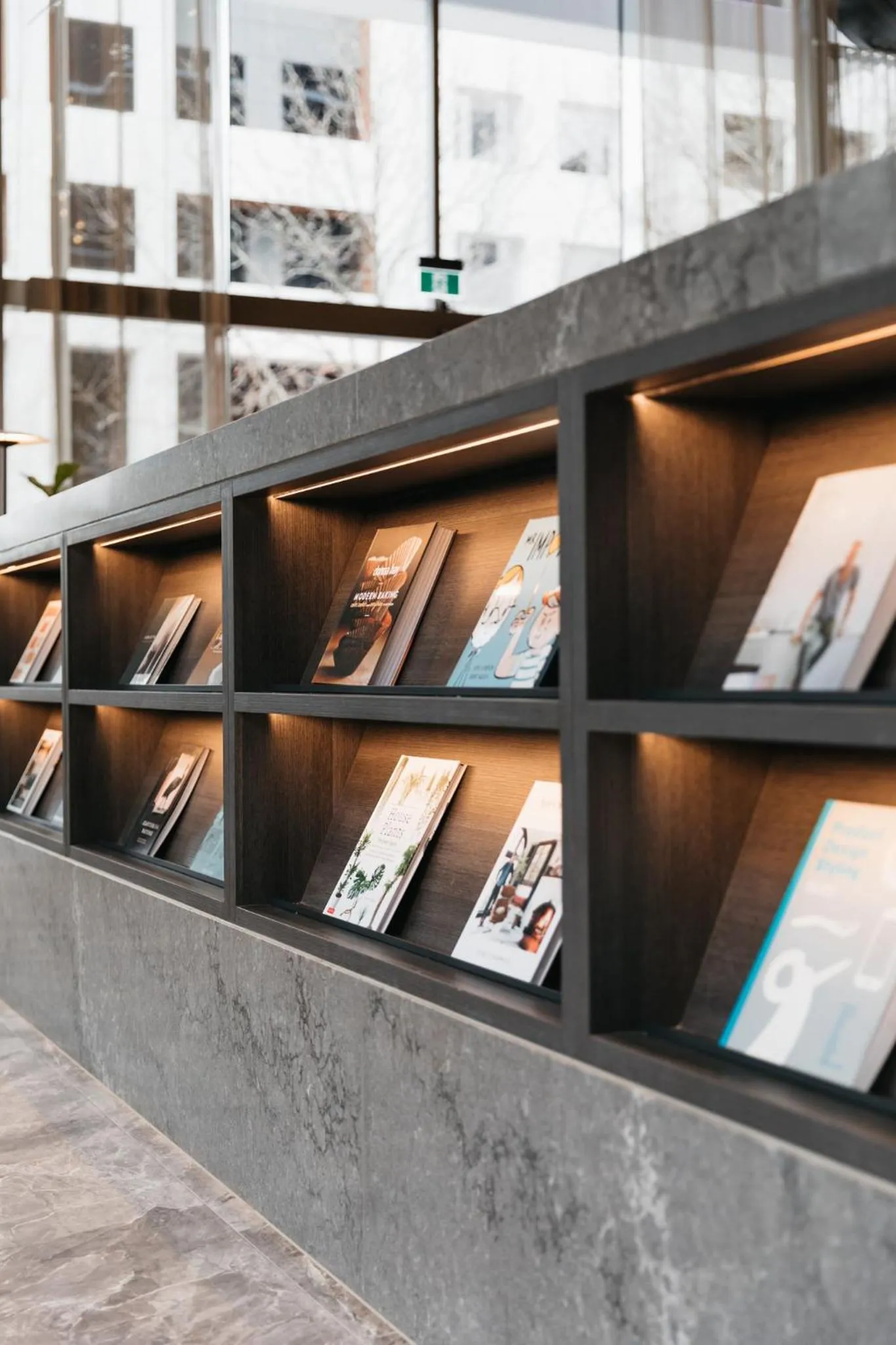 Lobby or reception in Meriton Suites Canberra