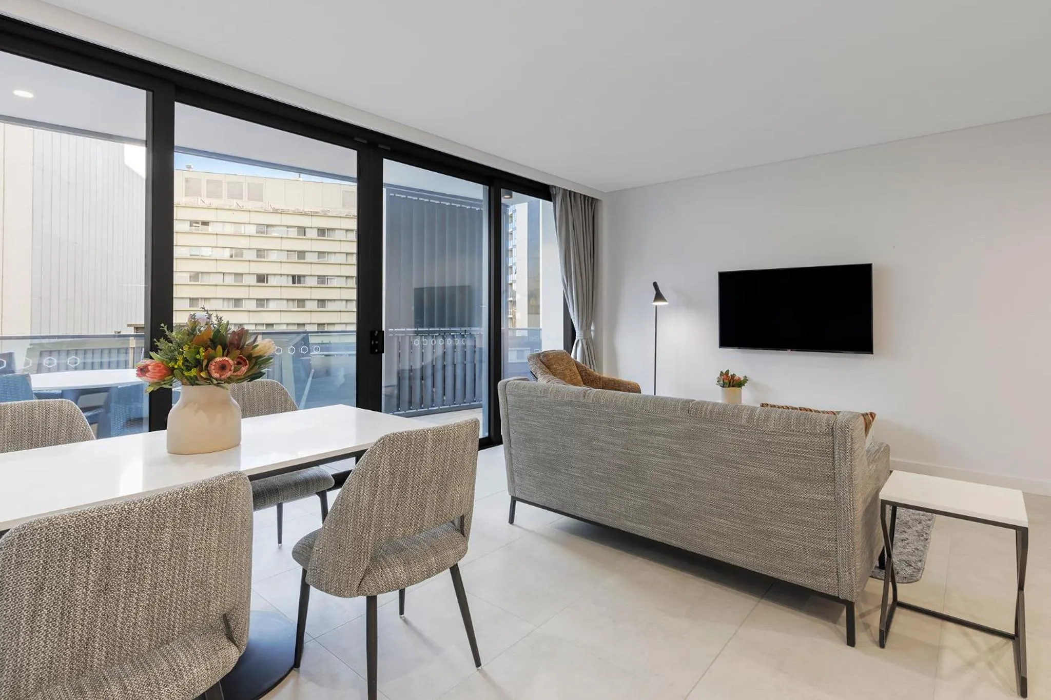 Dining area in Meriton Suites Canberra