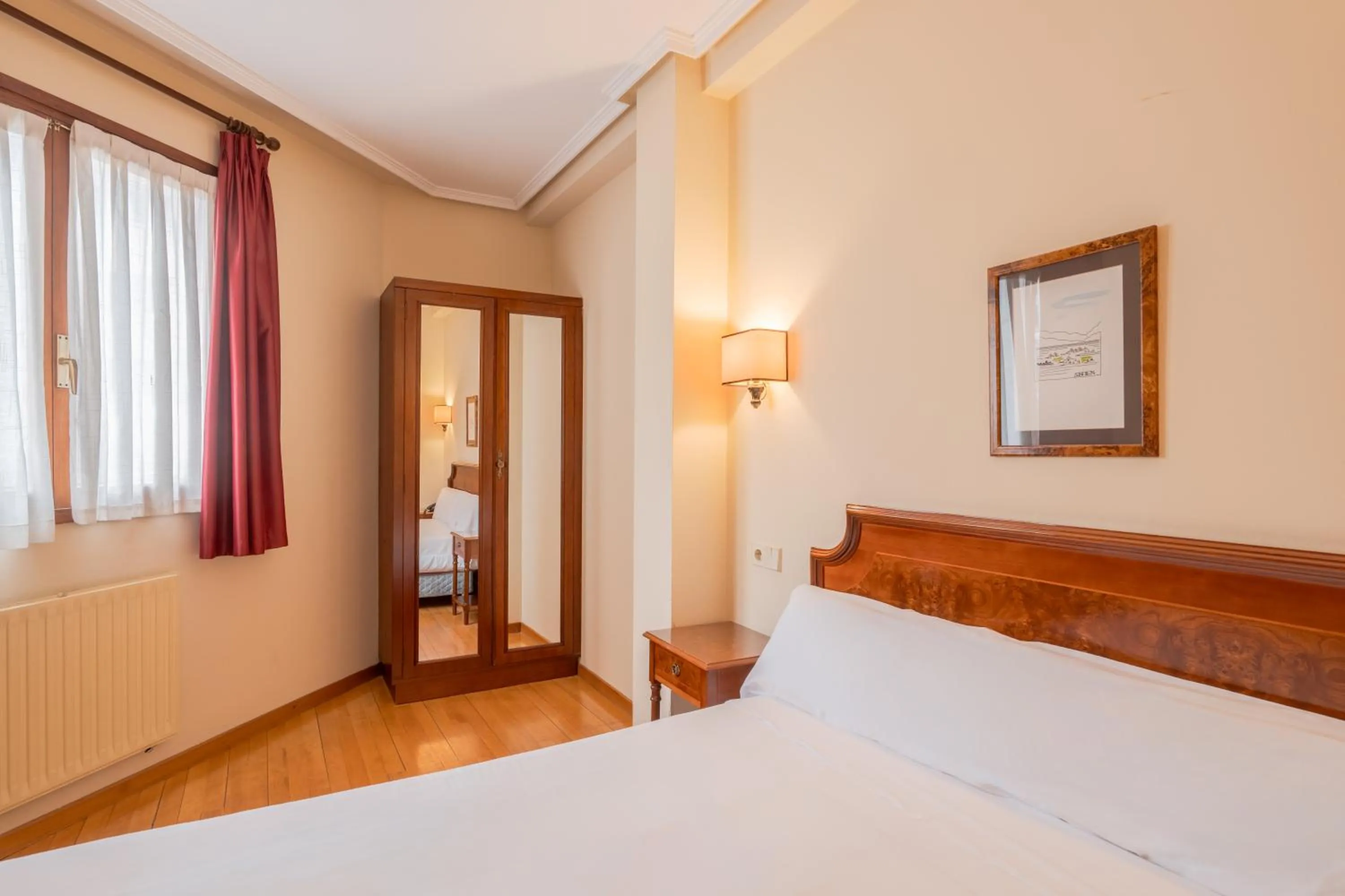 Bed in B&B HOTEL Gijón Centro Begoña