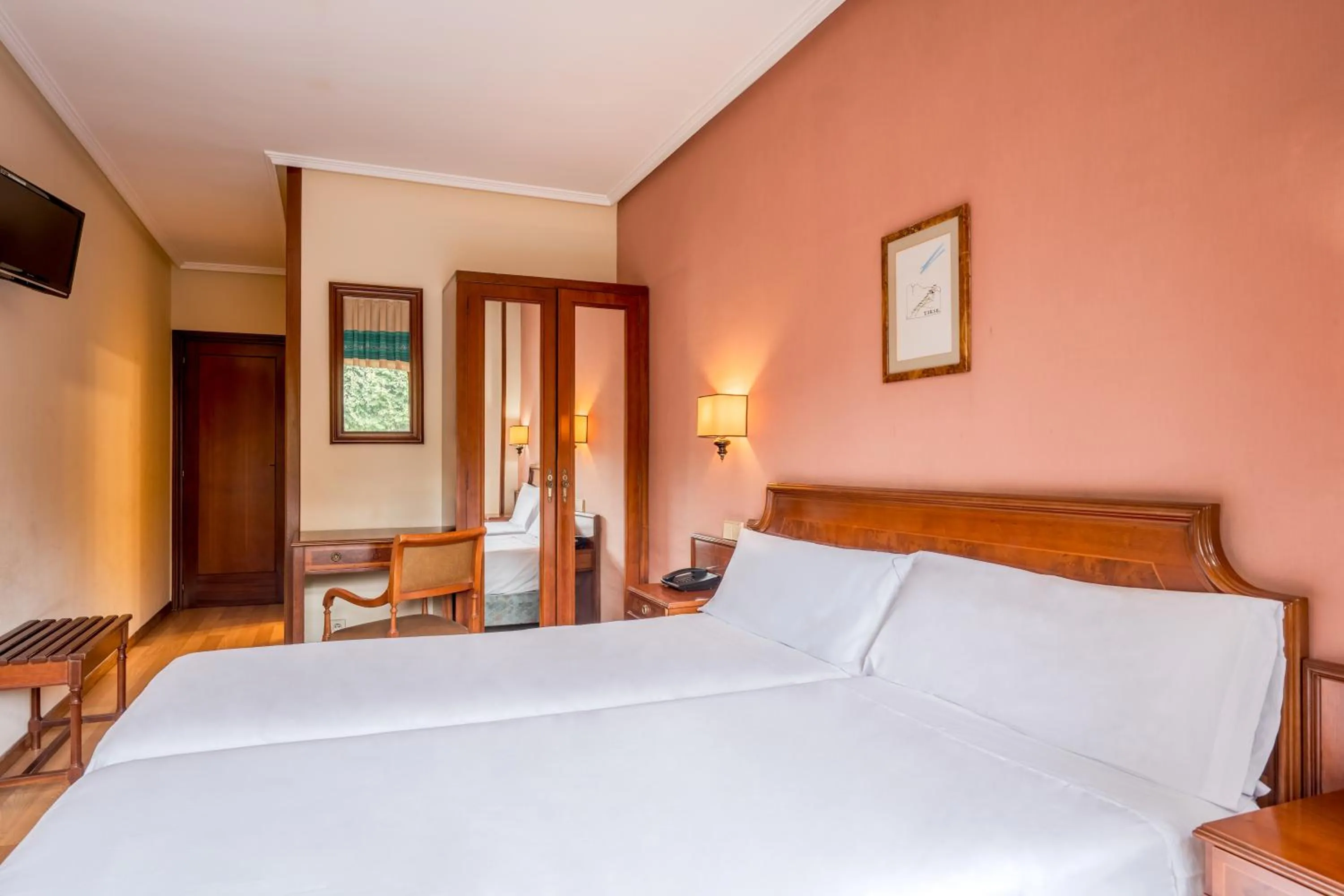 Bed in B&B HOTEL Gijón Centro Begoña