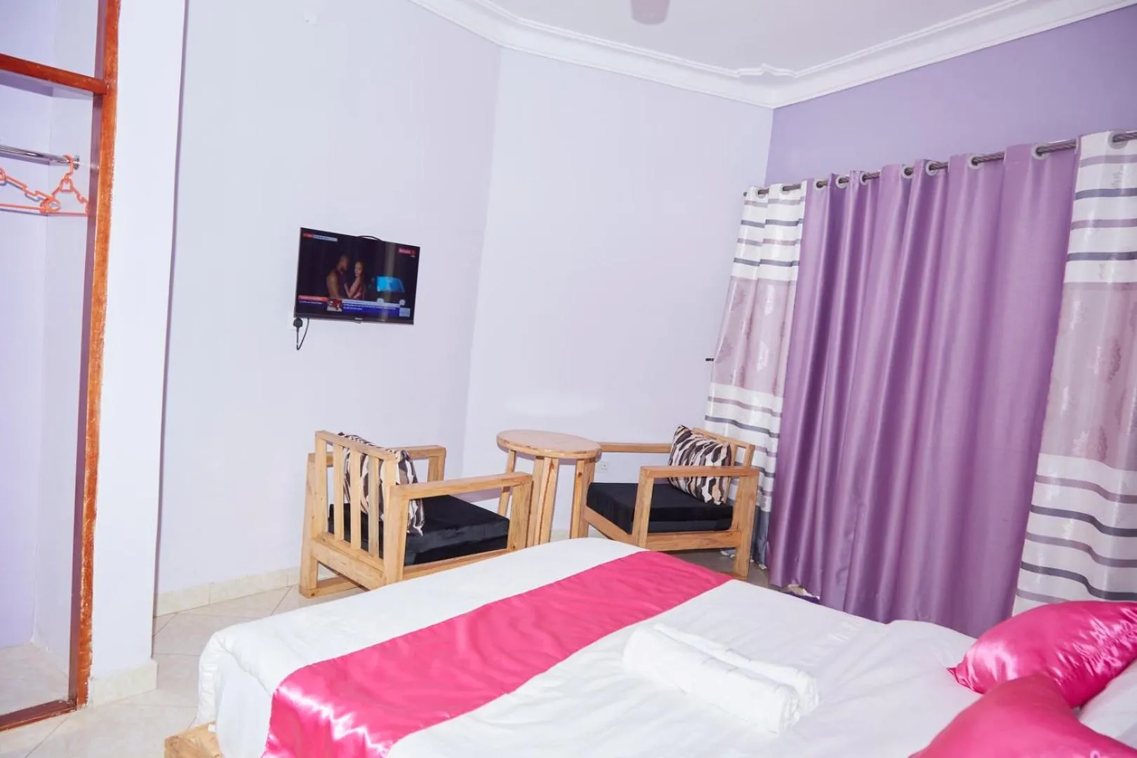 Bed in WestWay Luxury Suites