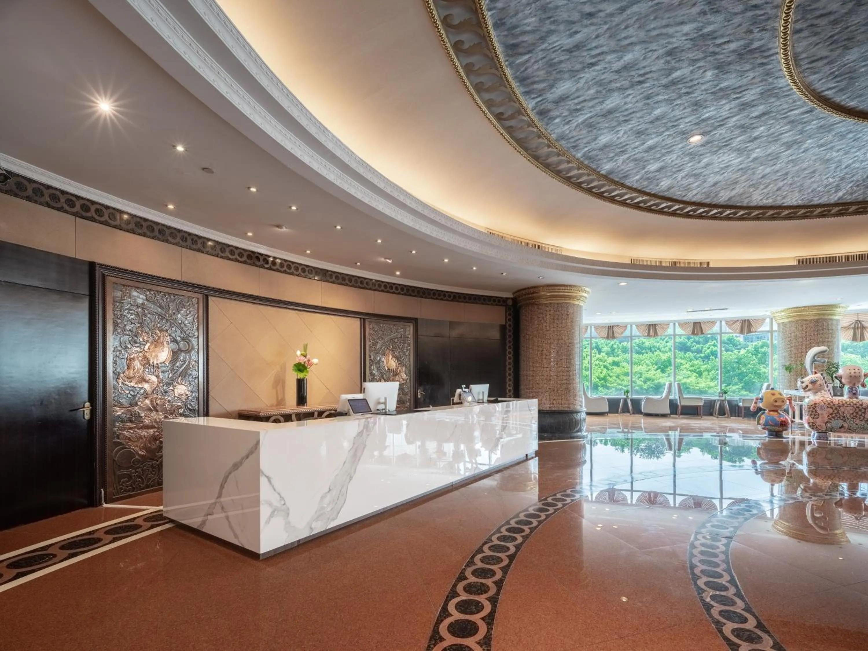 Lobby or reception in Suning Universal Hotel ALL-SUITES