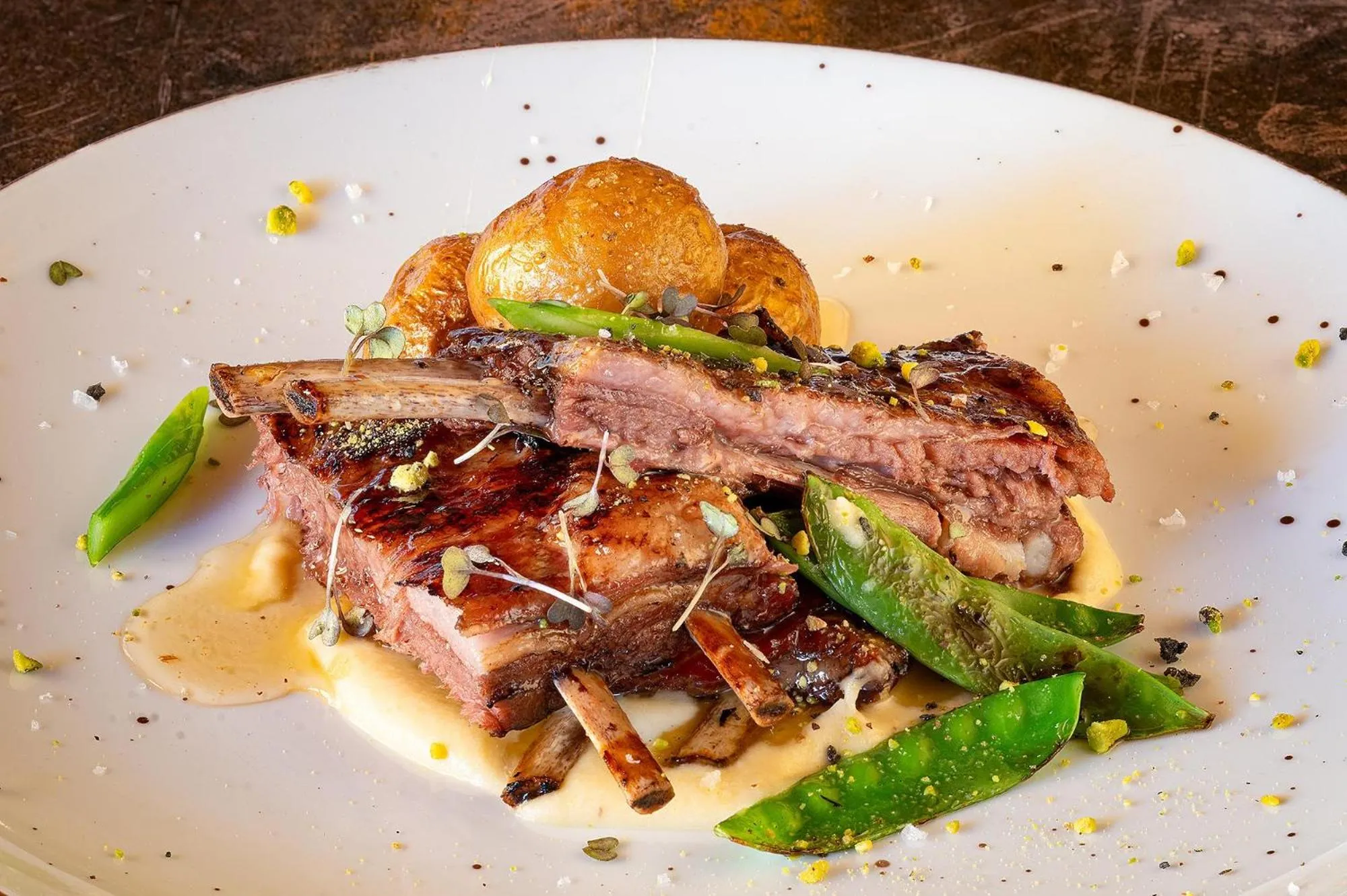 Restaurant/places to eat in Hotel Alahuar