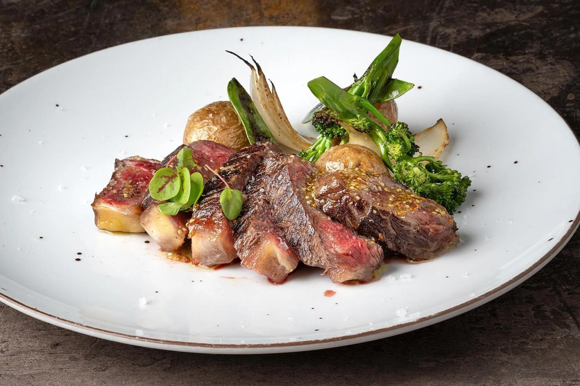 Restaurant/places to eat in Hotel Alahuar