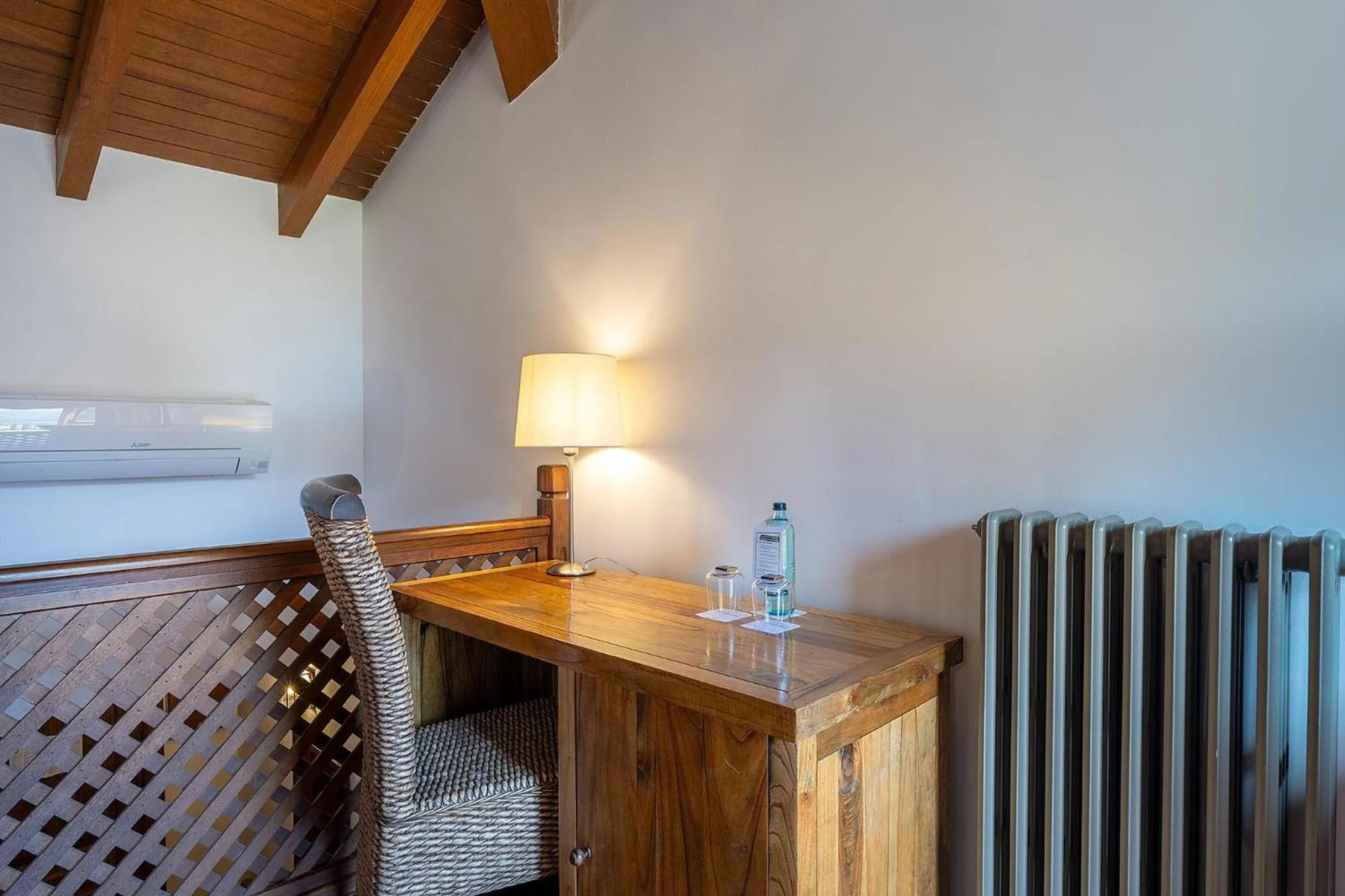 Photo of the whole room in Hotel Alahuar