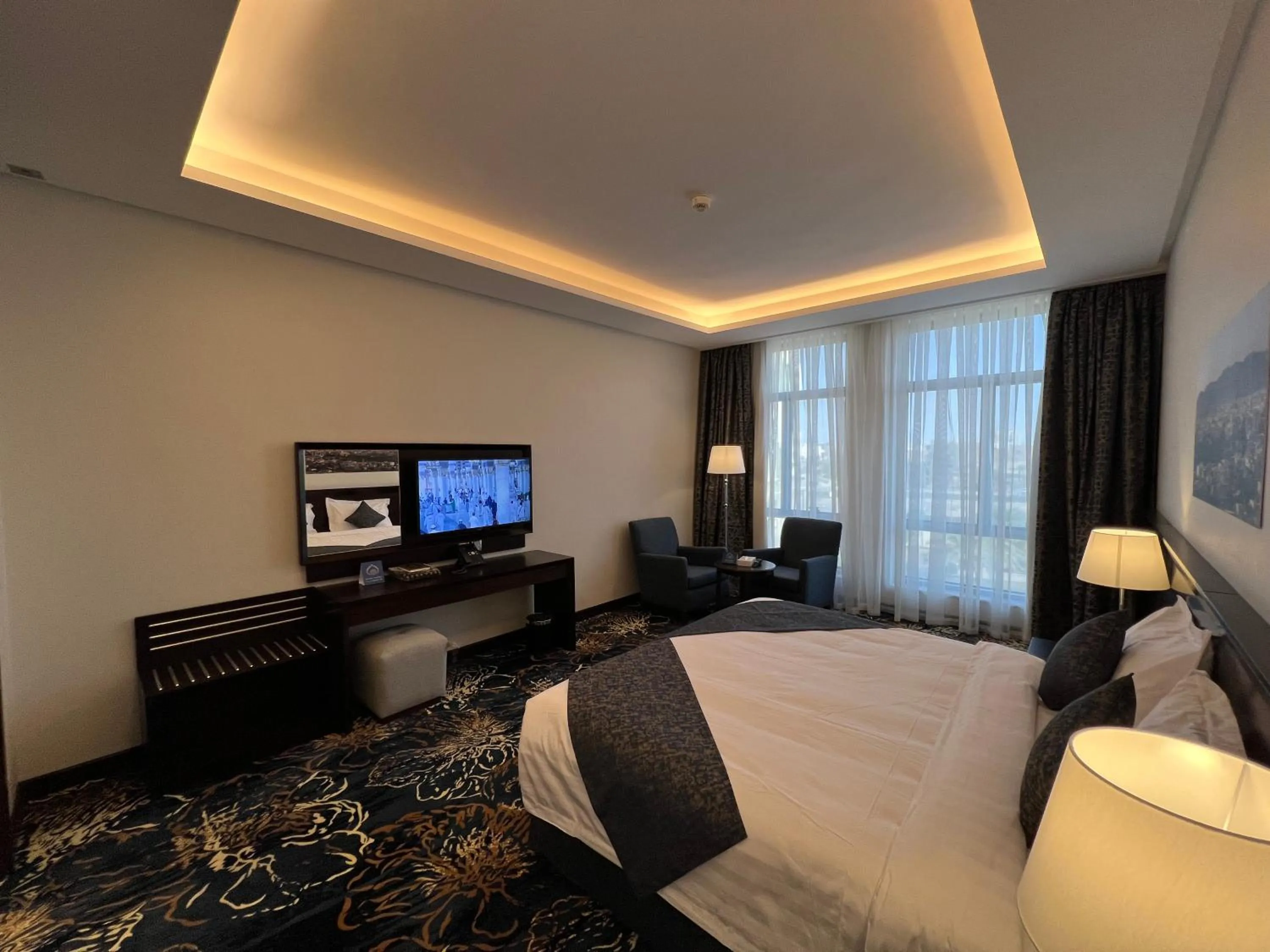 Photo of the whole room, Bed in Zaha Taiba Hotel
