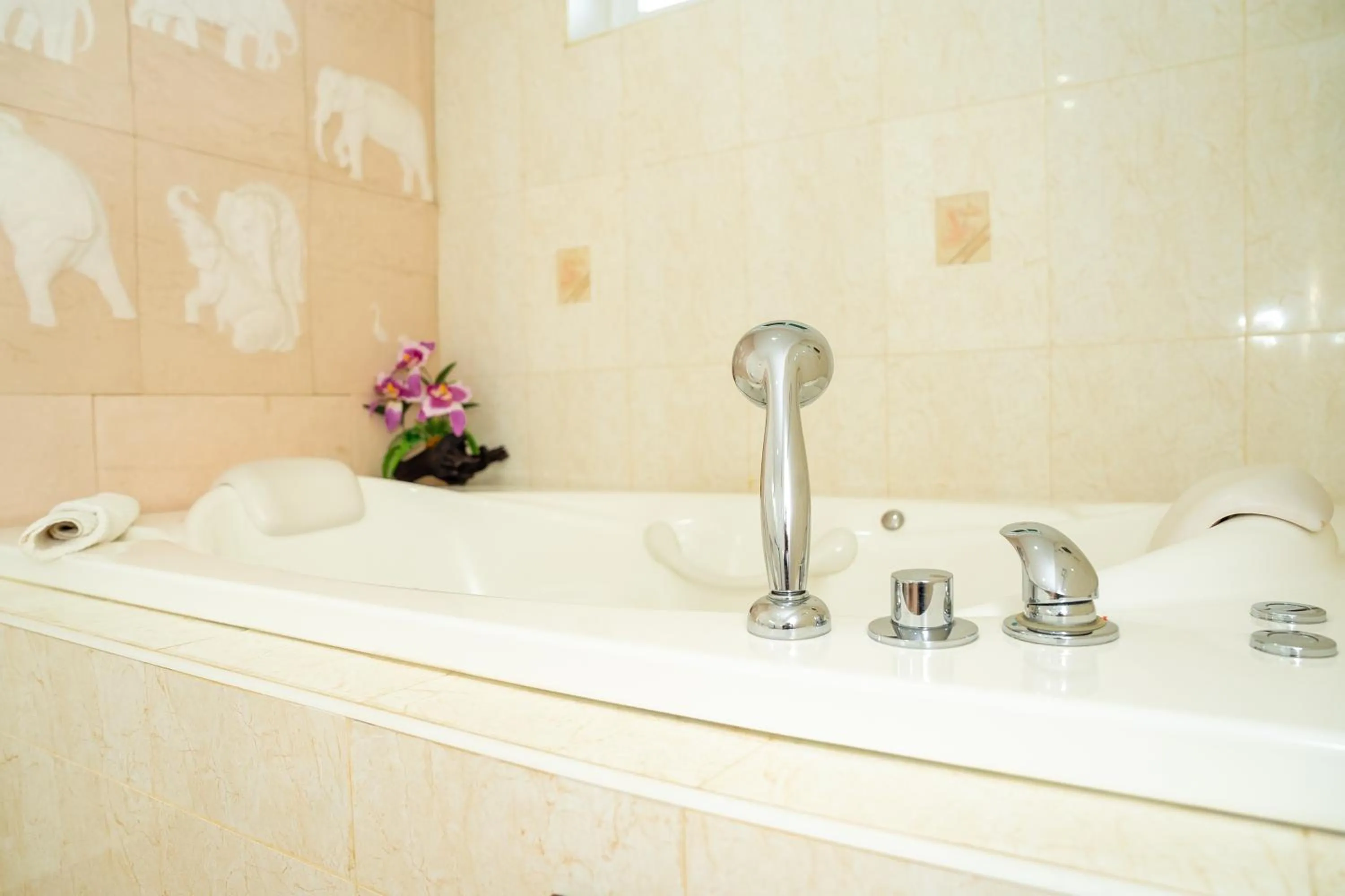 ฺBaan Waru seaview villa