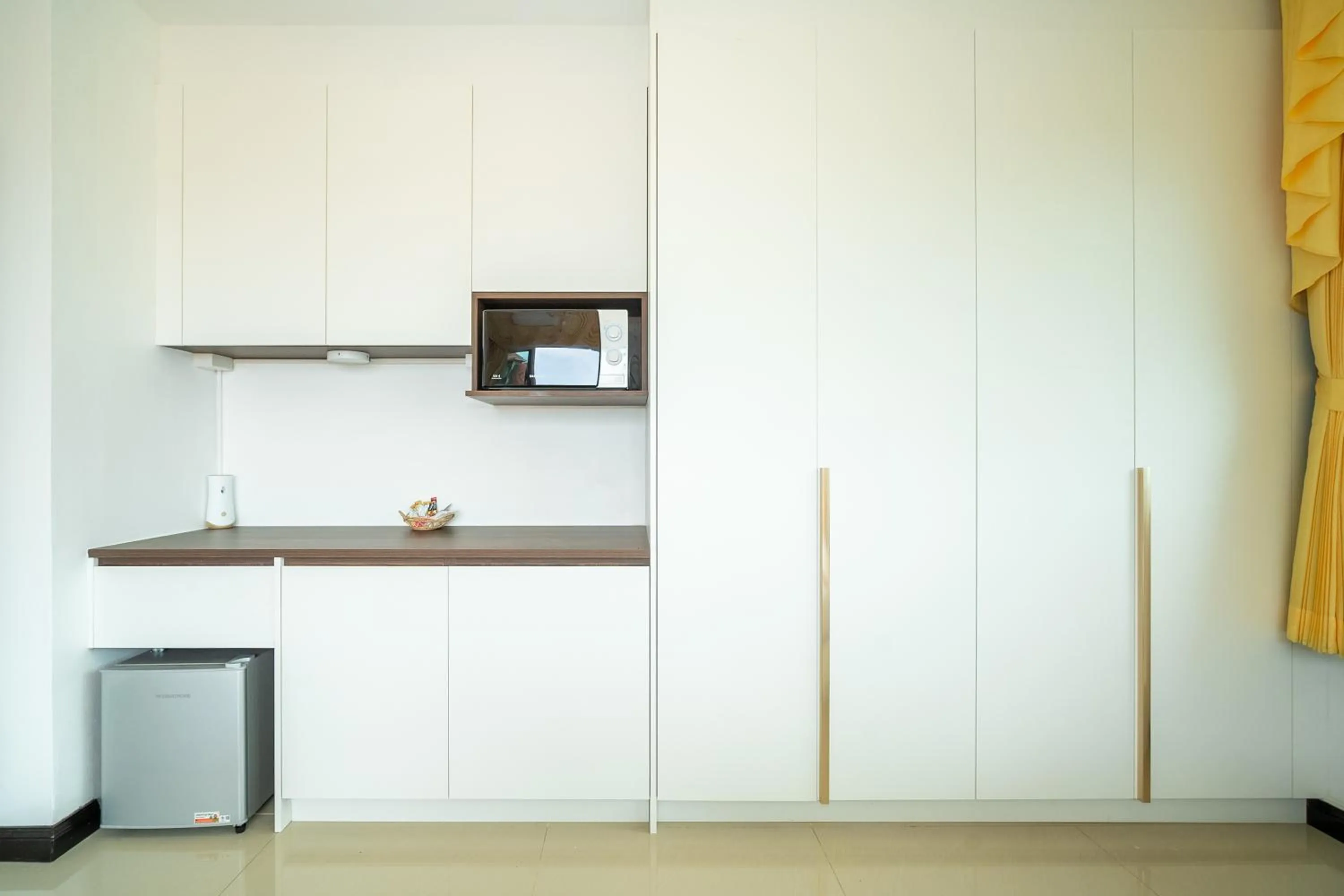 Kitchen or kitchenette in ฺBaan Waru seaview villa