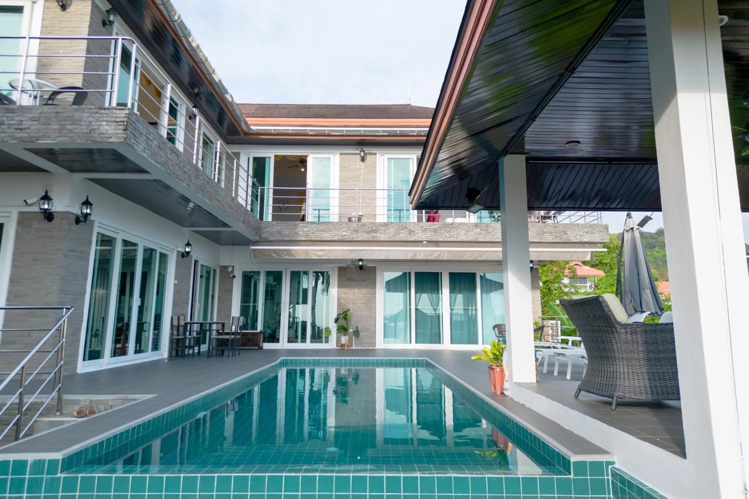 ฺBaan Waru seaview villa