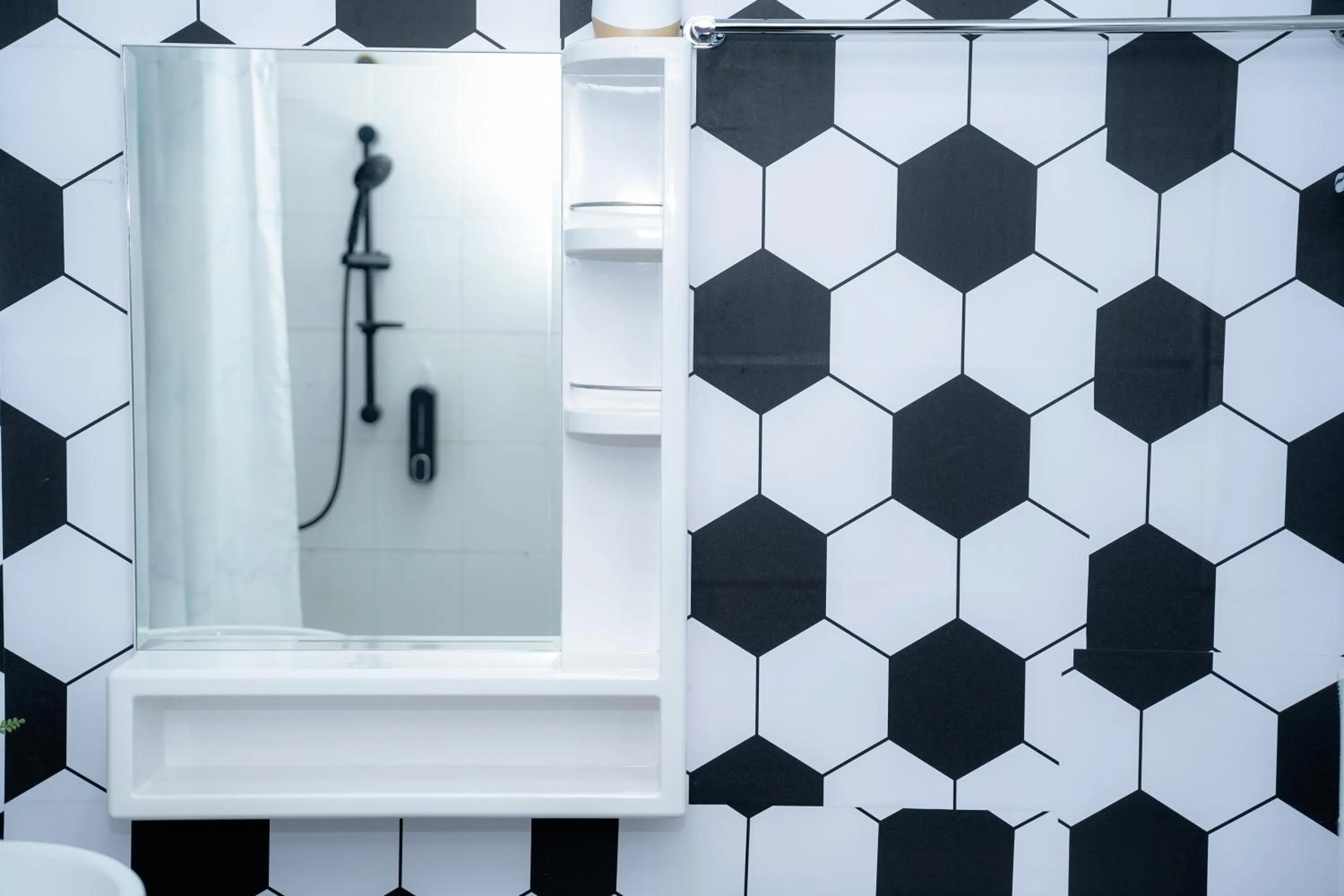 Shower in ฺBaan Waru seaview villa