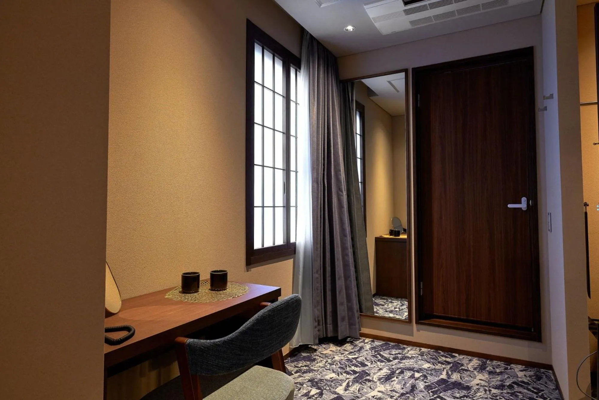 Photo of the whole room, TV/Entertainment Center in eph KANAZAWA