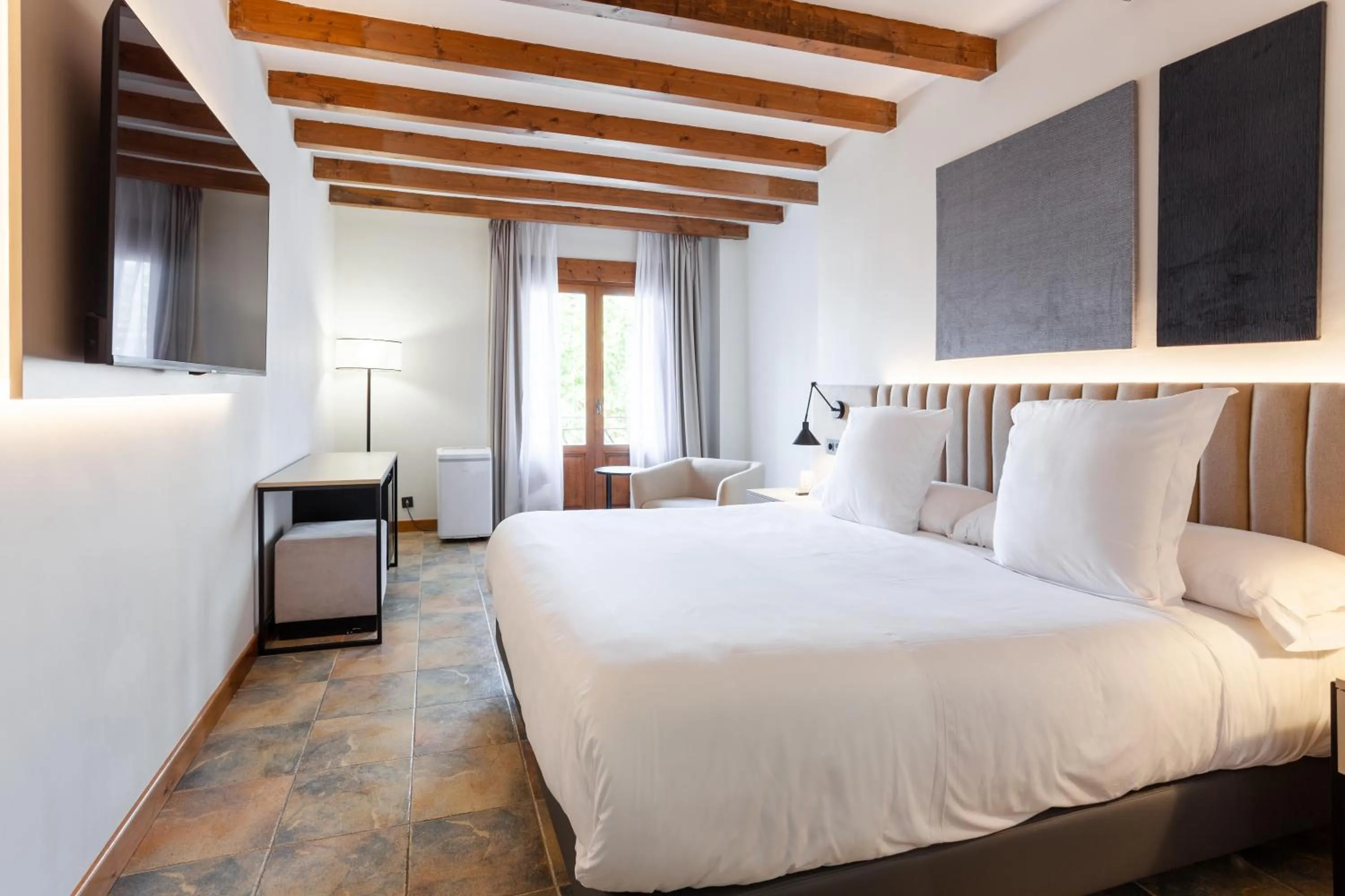 Bed in DWO Rioja Wine Hotel