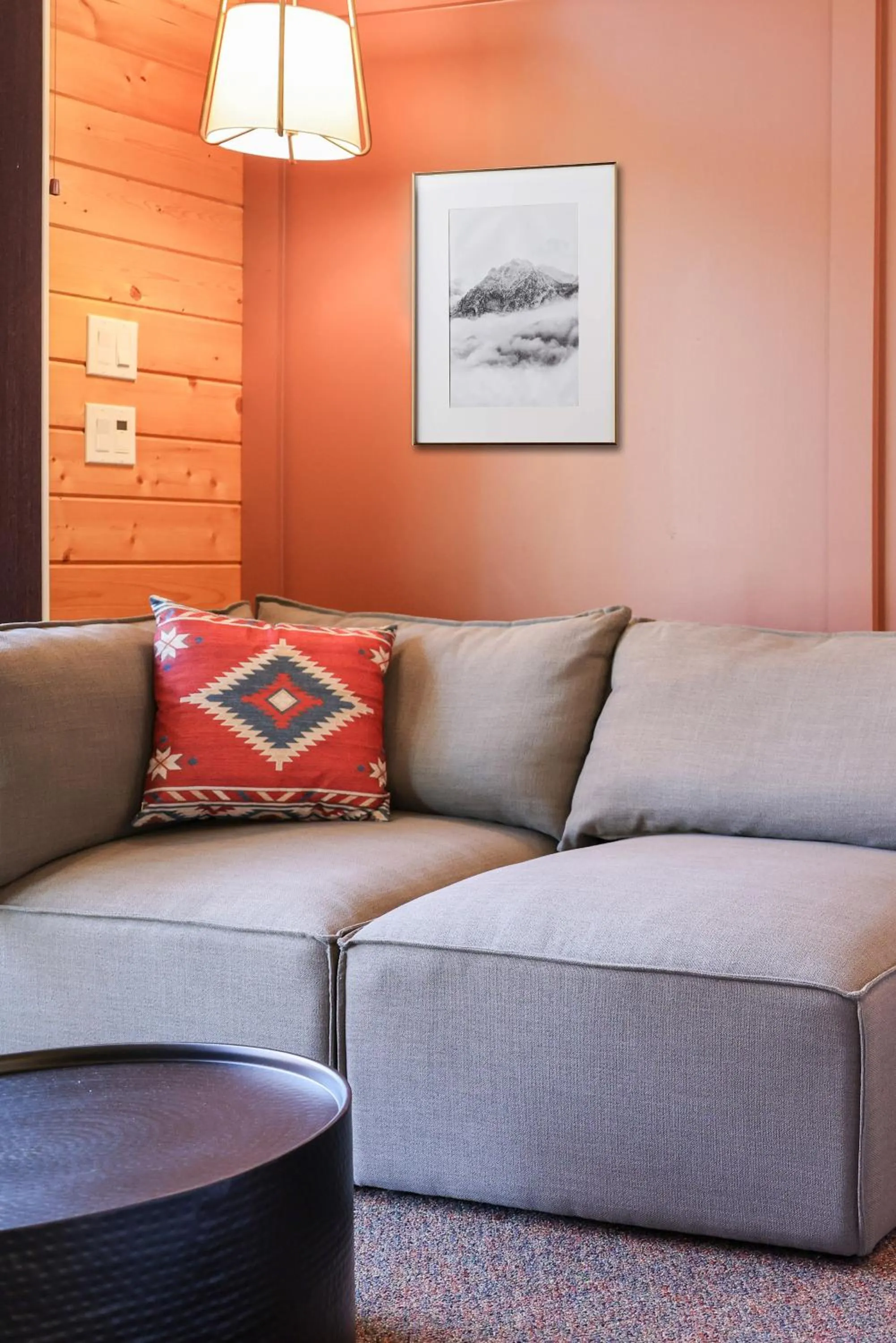 Outland Chalet & Suites Great Smoky Mountains