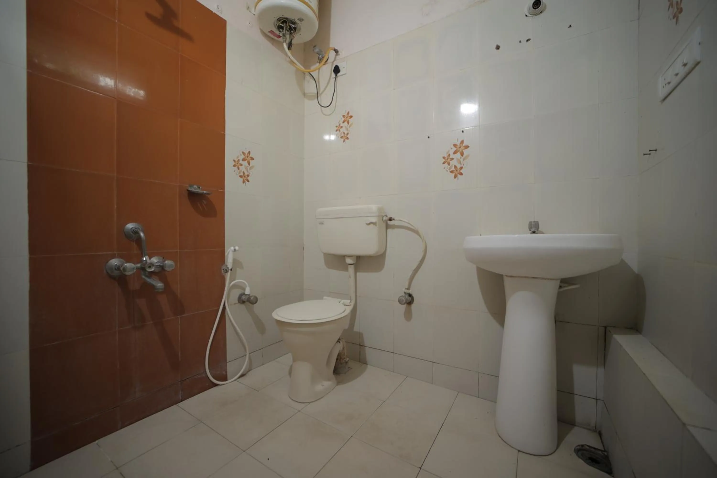 Bathroom in Green Park Resort