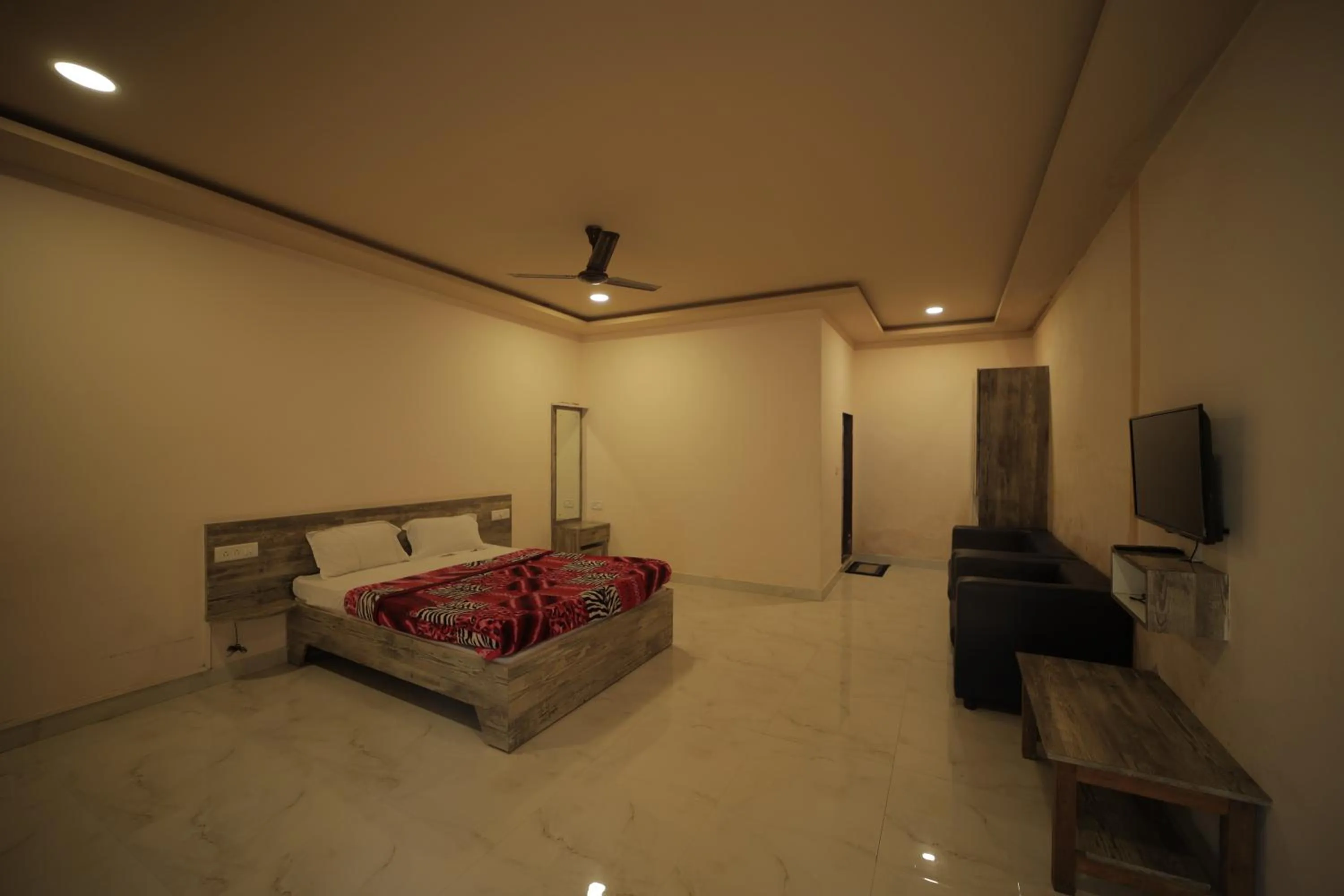 Bed in Green Park Resort