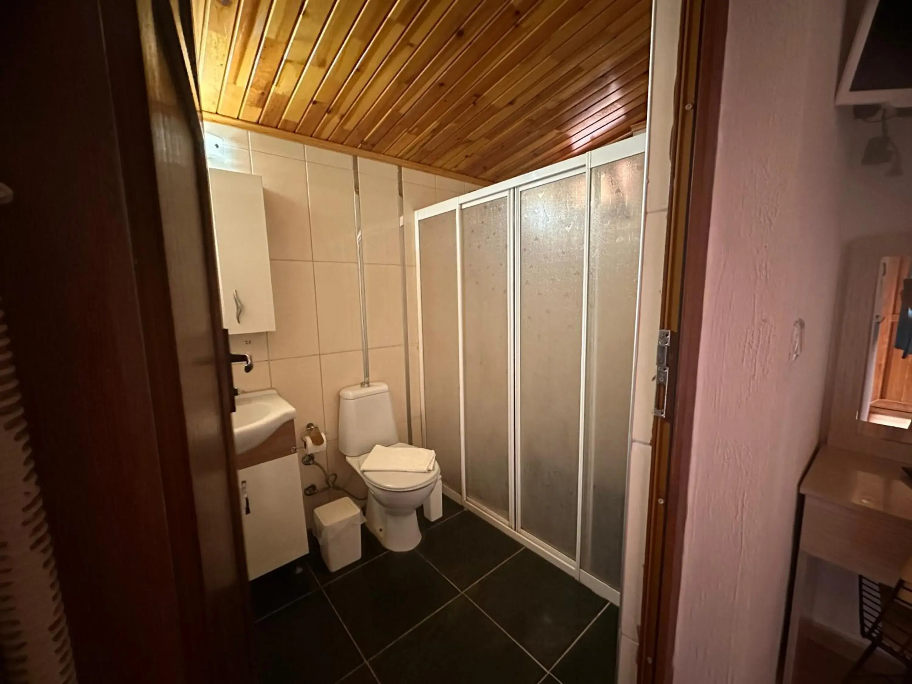 Economy Triple Room with Shared Bathroom in Likya Yanartaş Bungalow Economy Triple Room with Shared Bathroom in Likya Yanartaş Bungalow