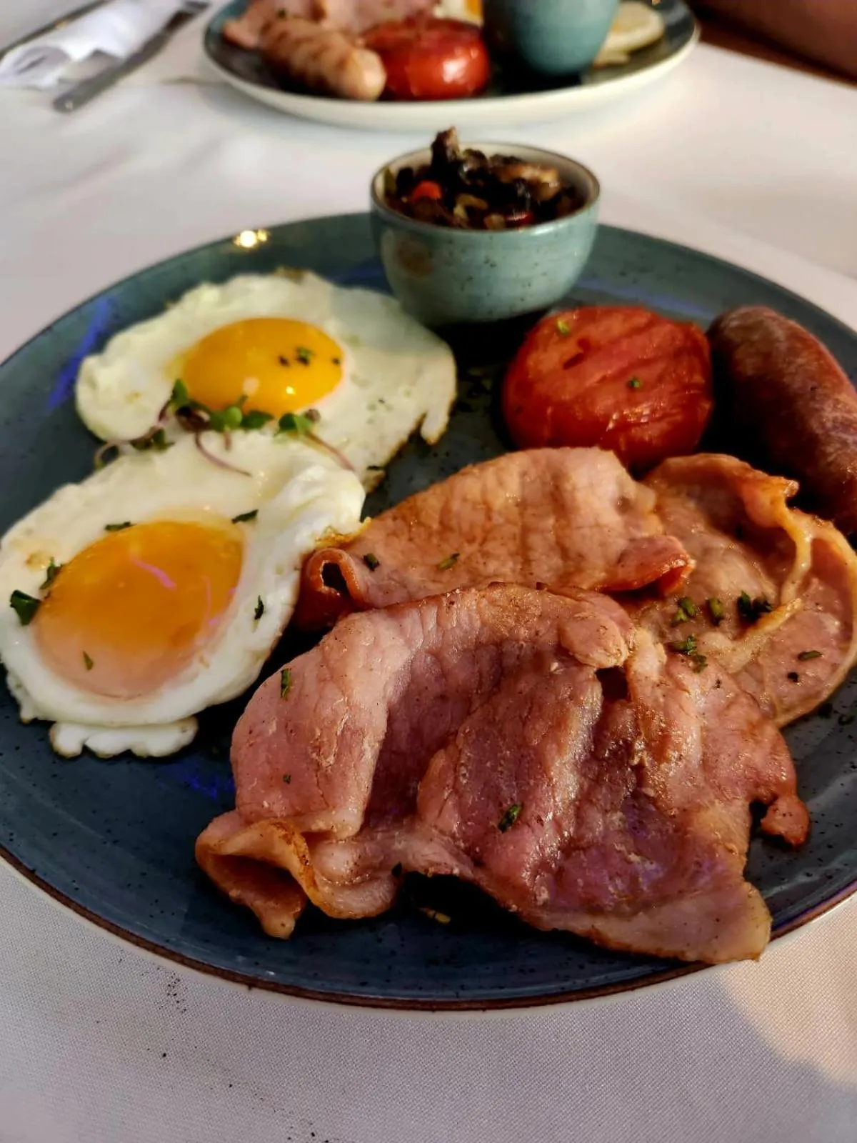 Breakfast in 12 Oceans Hotel and Conference Centre