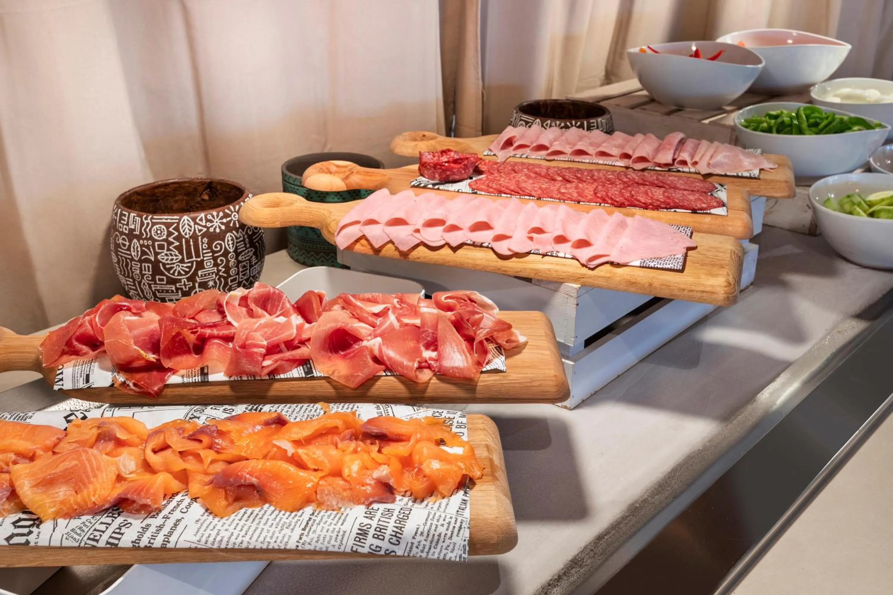 Food and drinks, Food in Sol Wave House