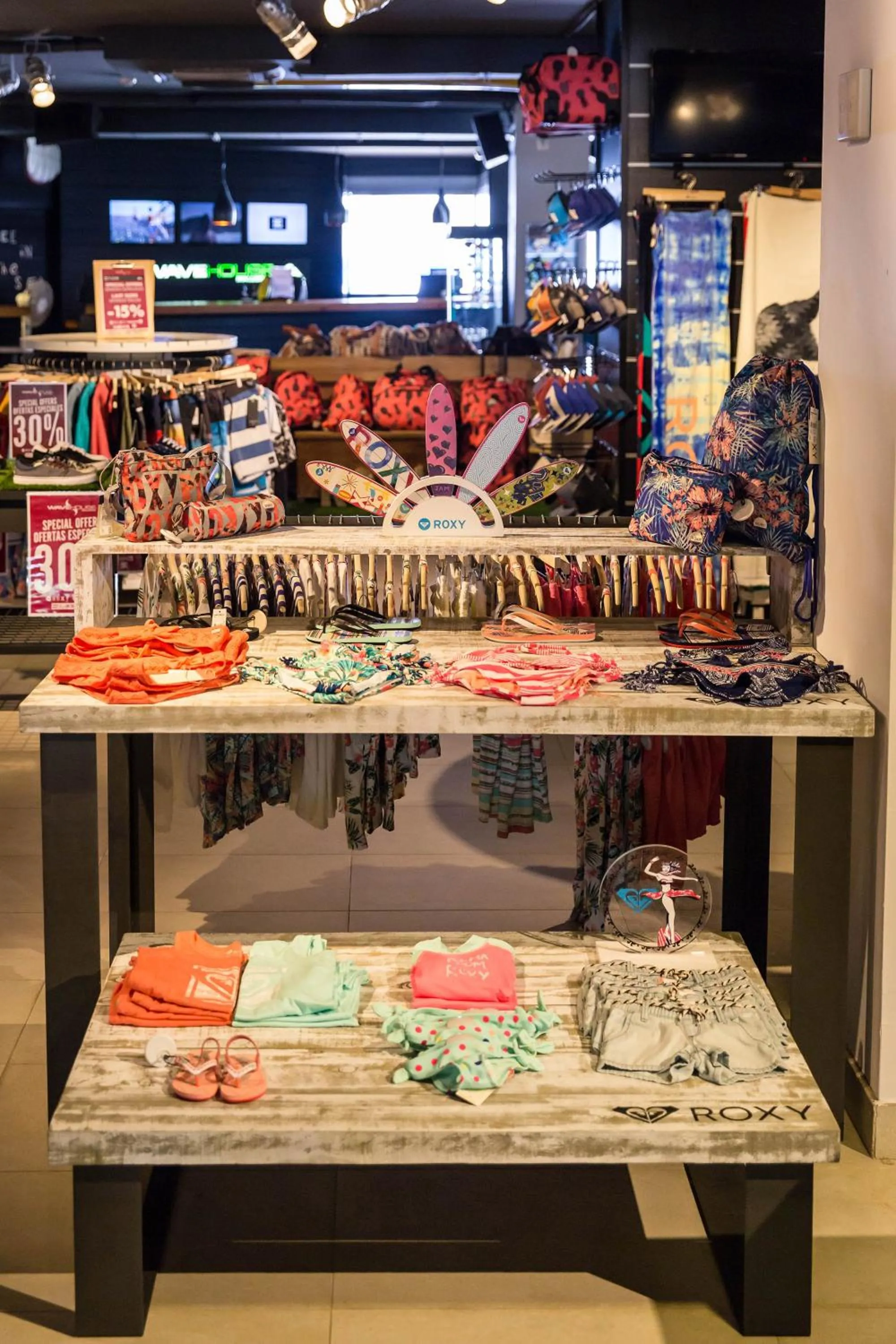 On-site shops in Sol Wave House