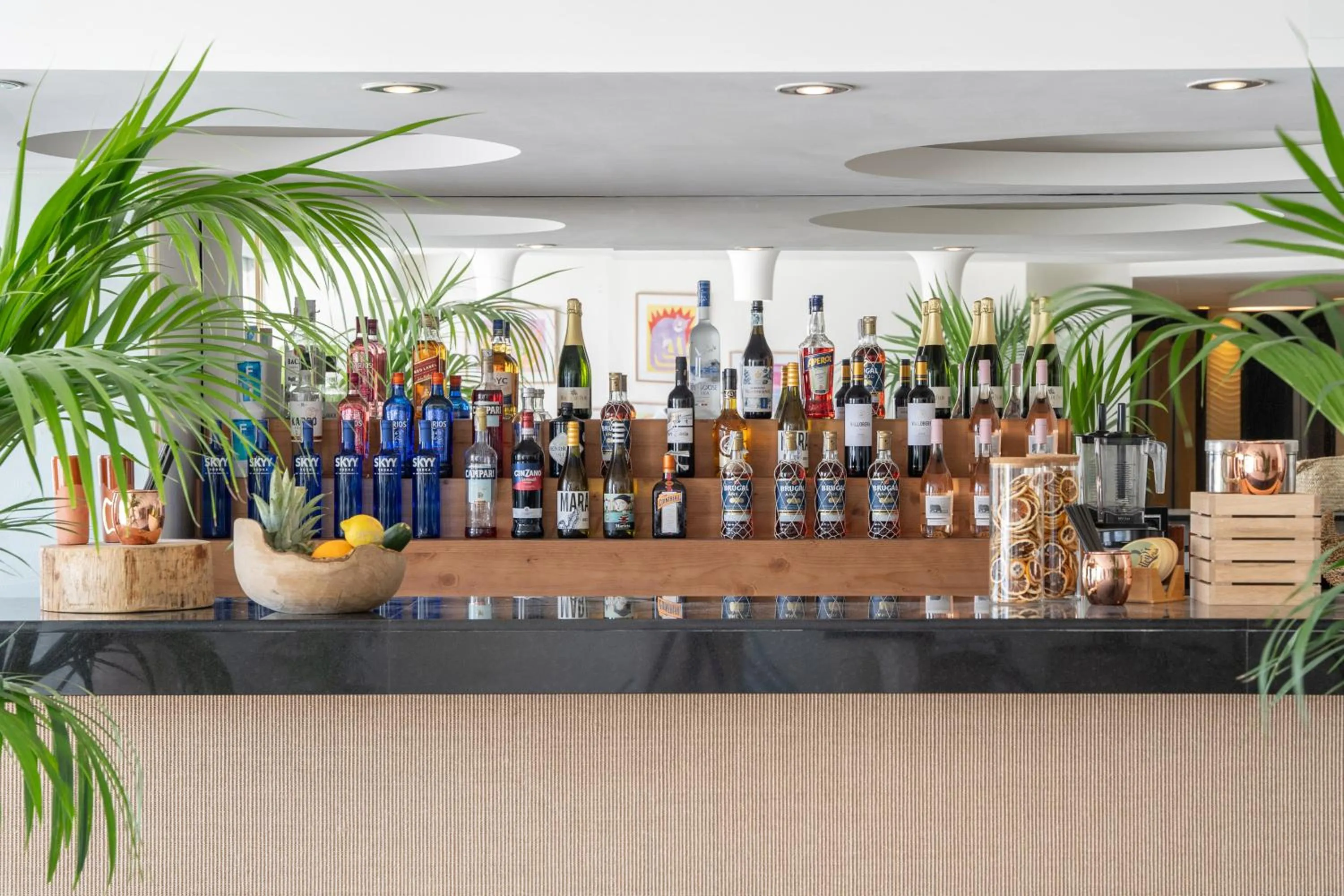 Lounge or bar in Sol Wave House