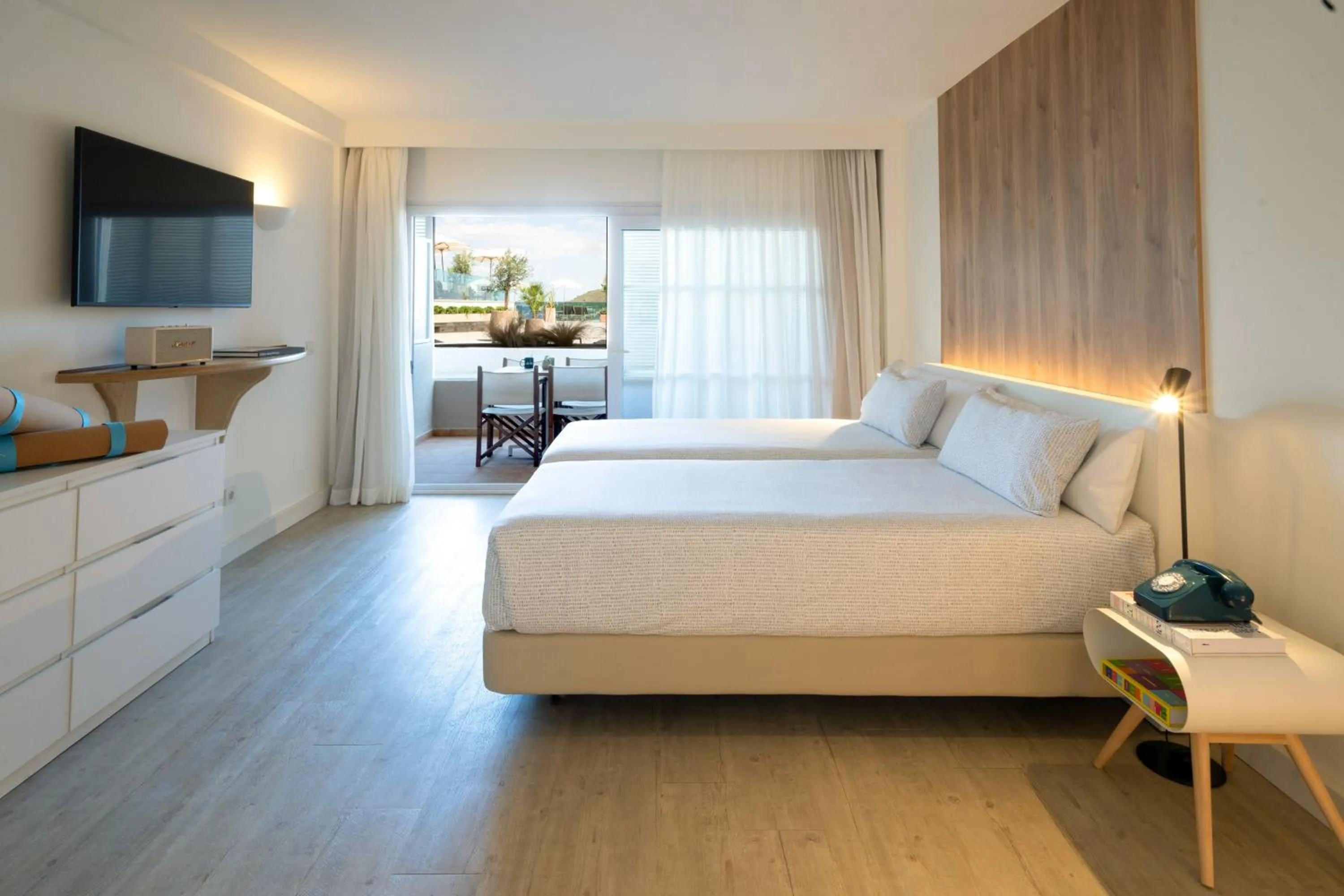 Bed in Sol Wave House